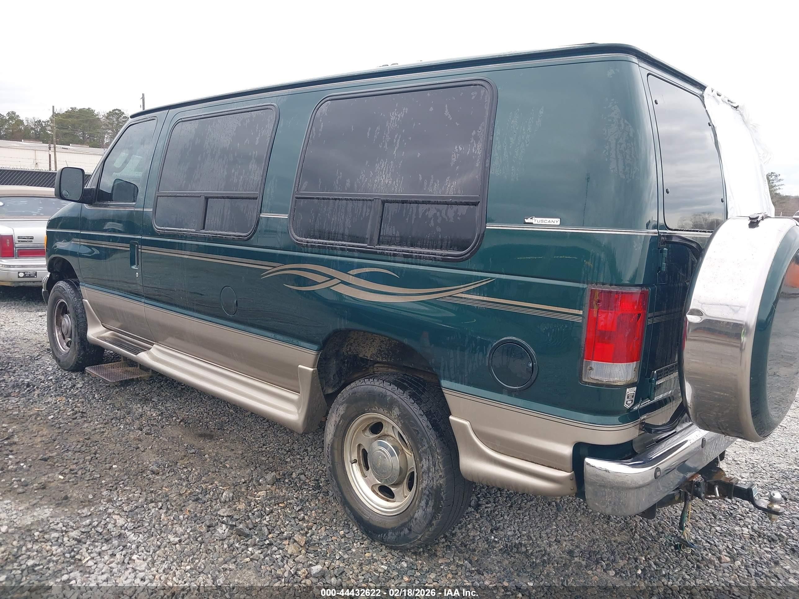 2007 Ford E-250 Recreational Green vin: 1FDNE24L07DA43081