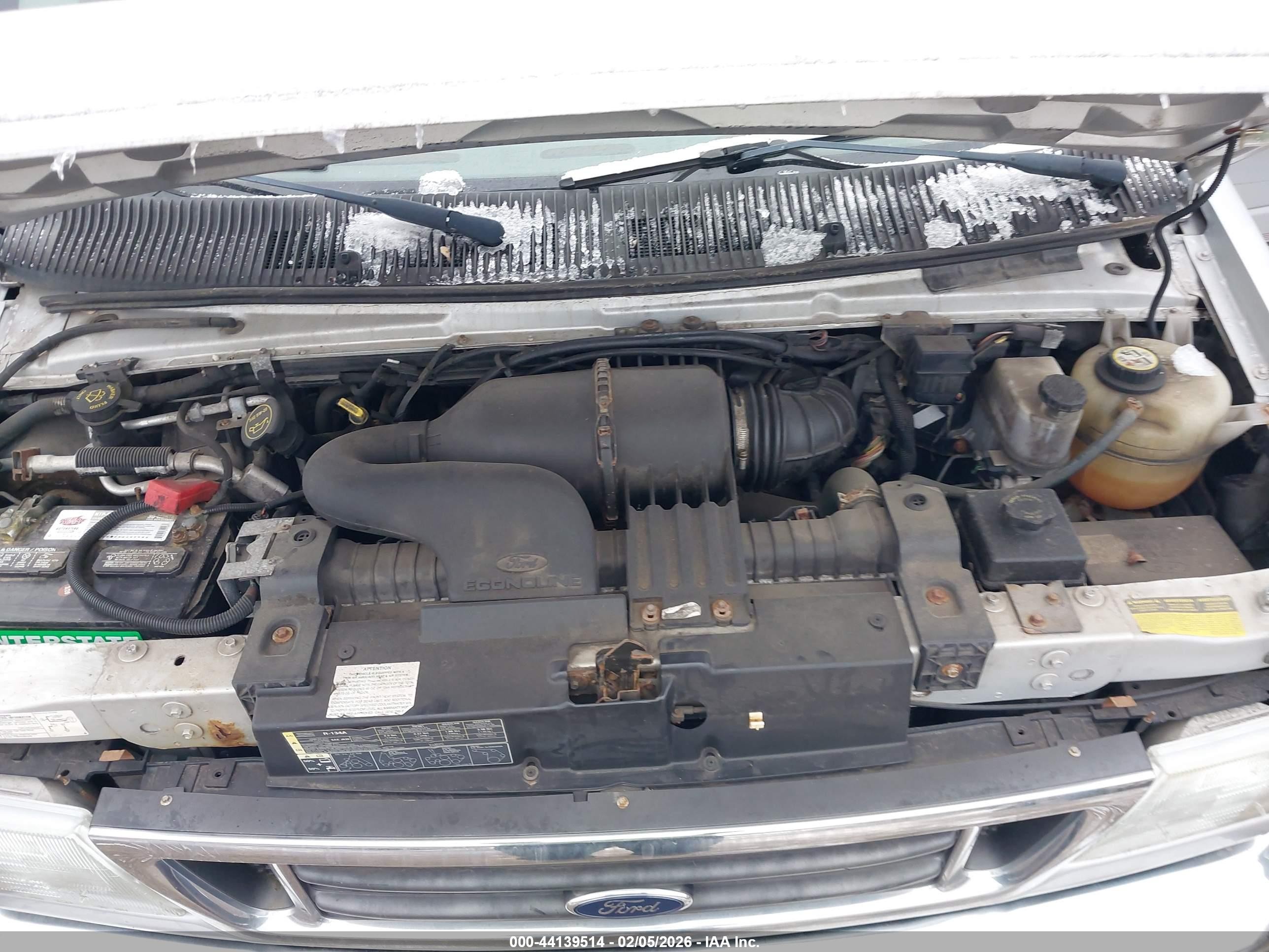 2007 Ford E-250 Recreational Silver vin: 1FDNE24L07DA99277