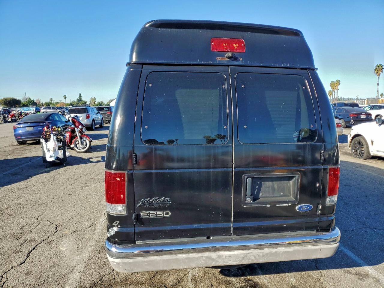 2004 Ford Econoline E250 Van Black vin: 1FDNE24L14HA27685