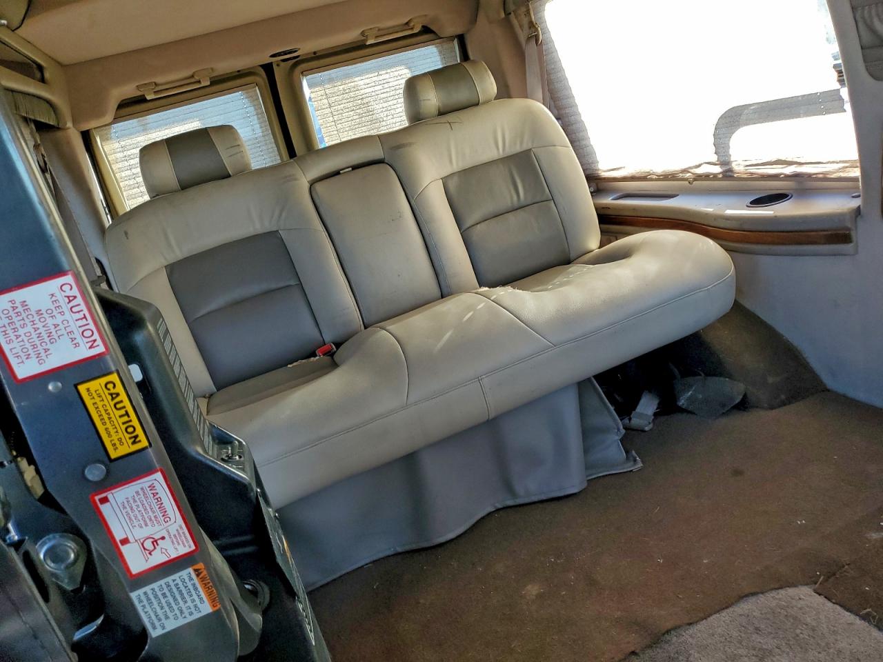 2004 Ford Econoline E250 Van Black vin: 1FDNE24L14HA27685