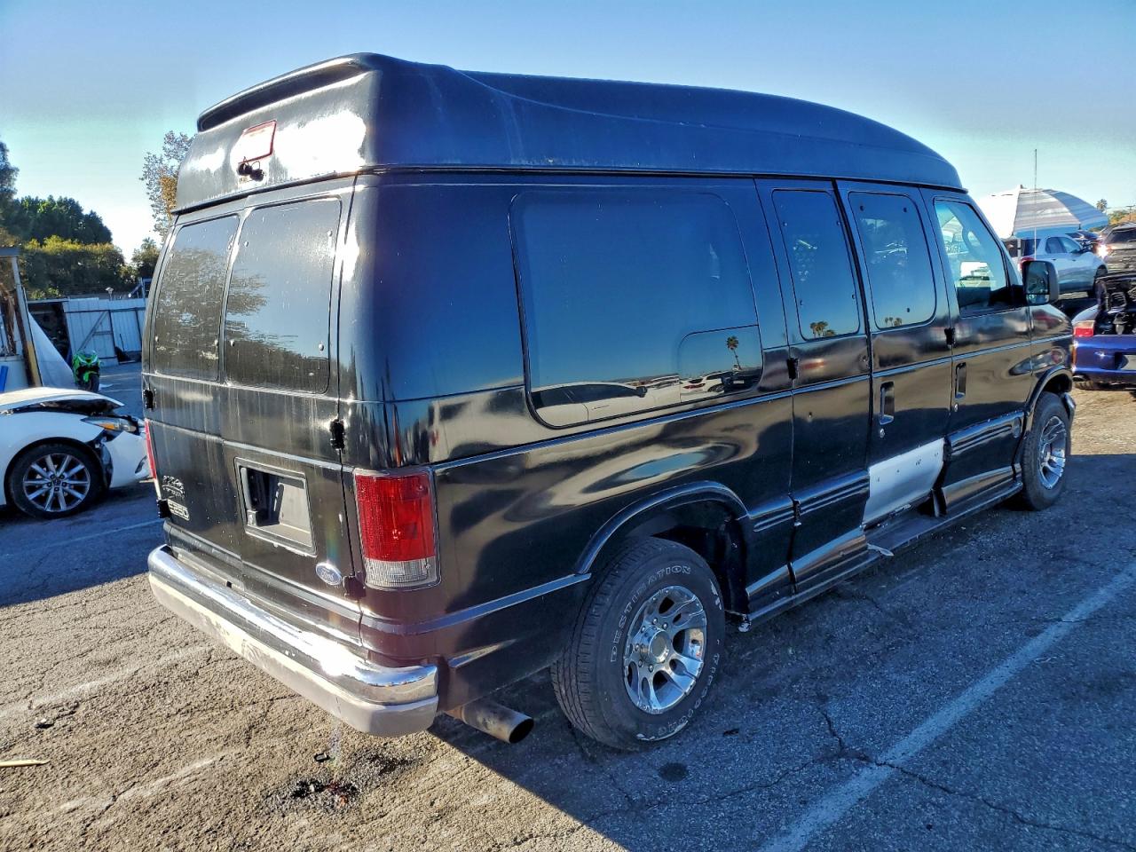 2004 Ford Econoline E250 Van Black vin: 1FDNE24L14HA27685