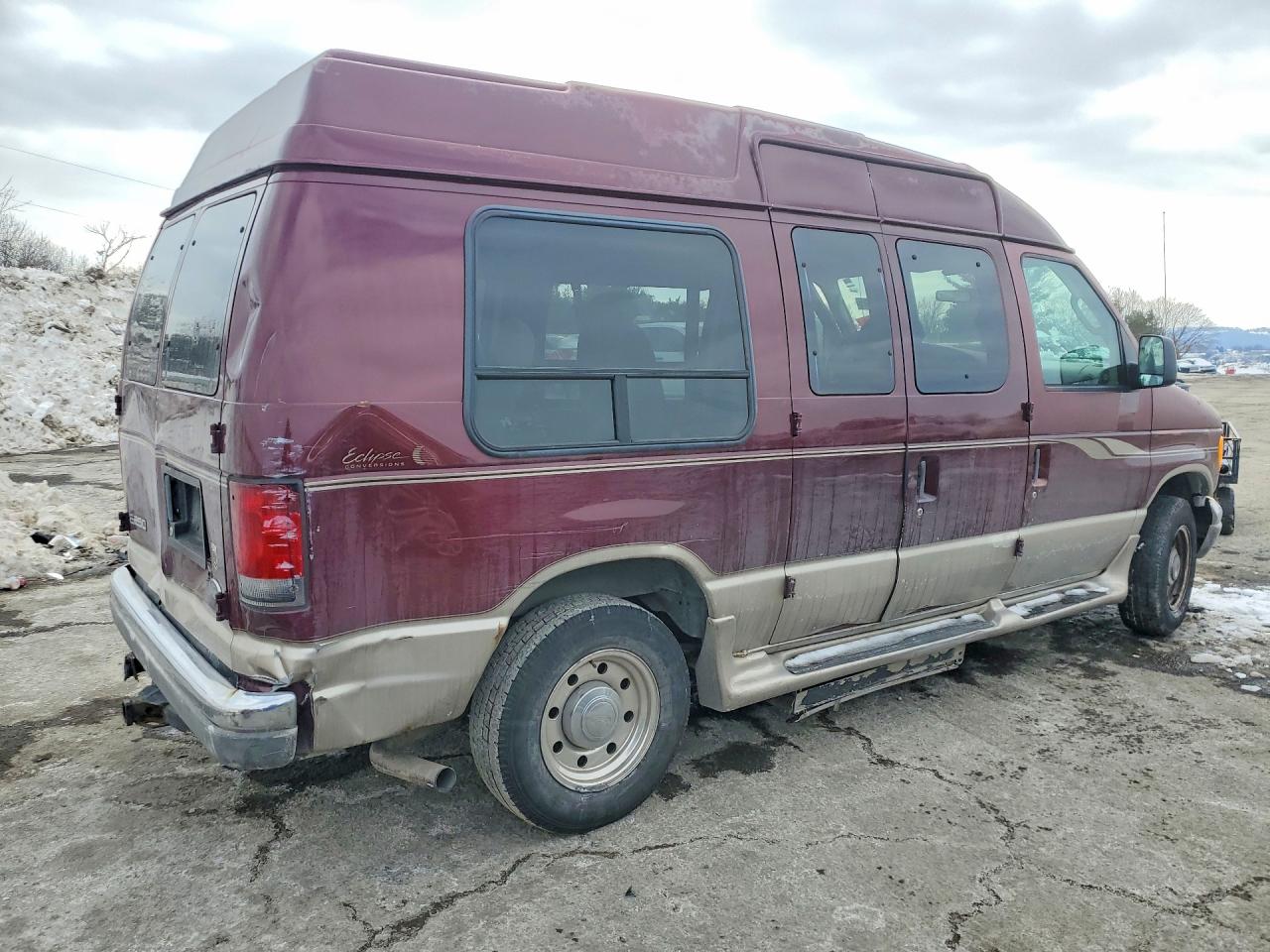 2004 Ford Econoline E250 Van Maroon vin: 1FDNE24L74HA27335