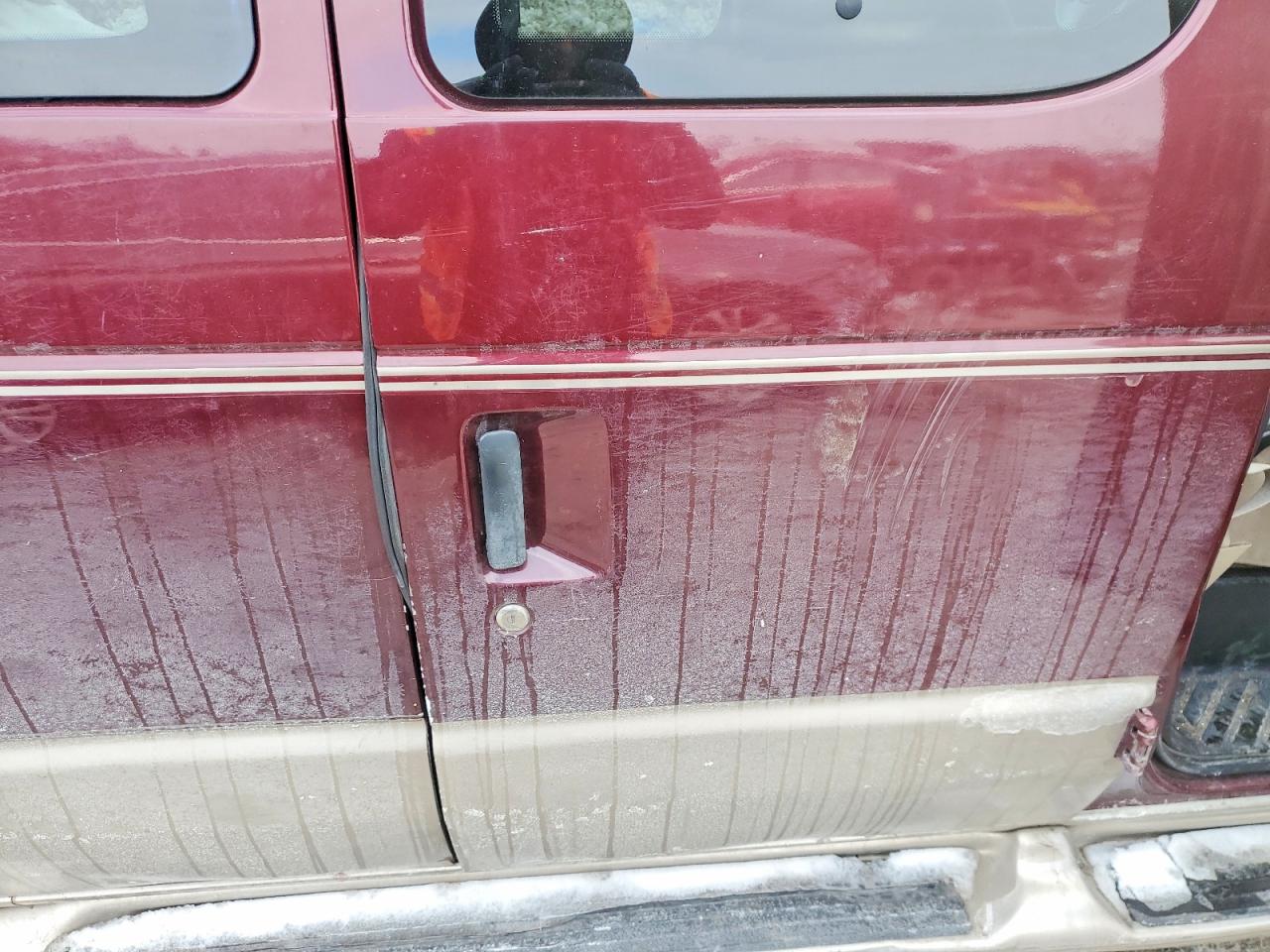 2004 Ford Econoline E250 Van Maroon vin: 1FDNE24L74HA27335