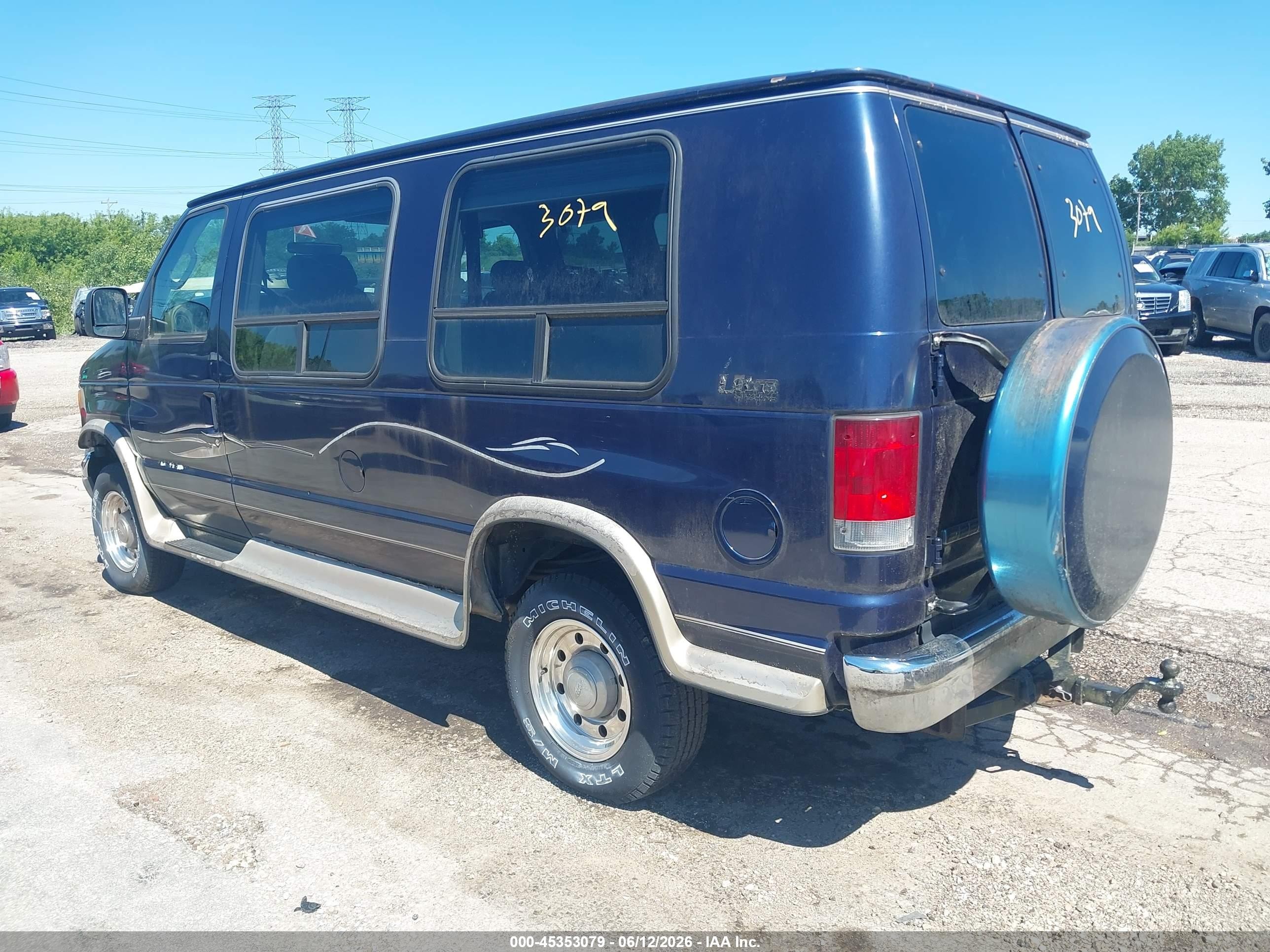 2006 Ford E-250 Commercial/recreational Blue vin: 1FDNE24L76HB28605
