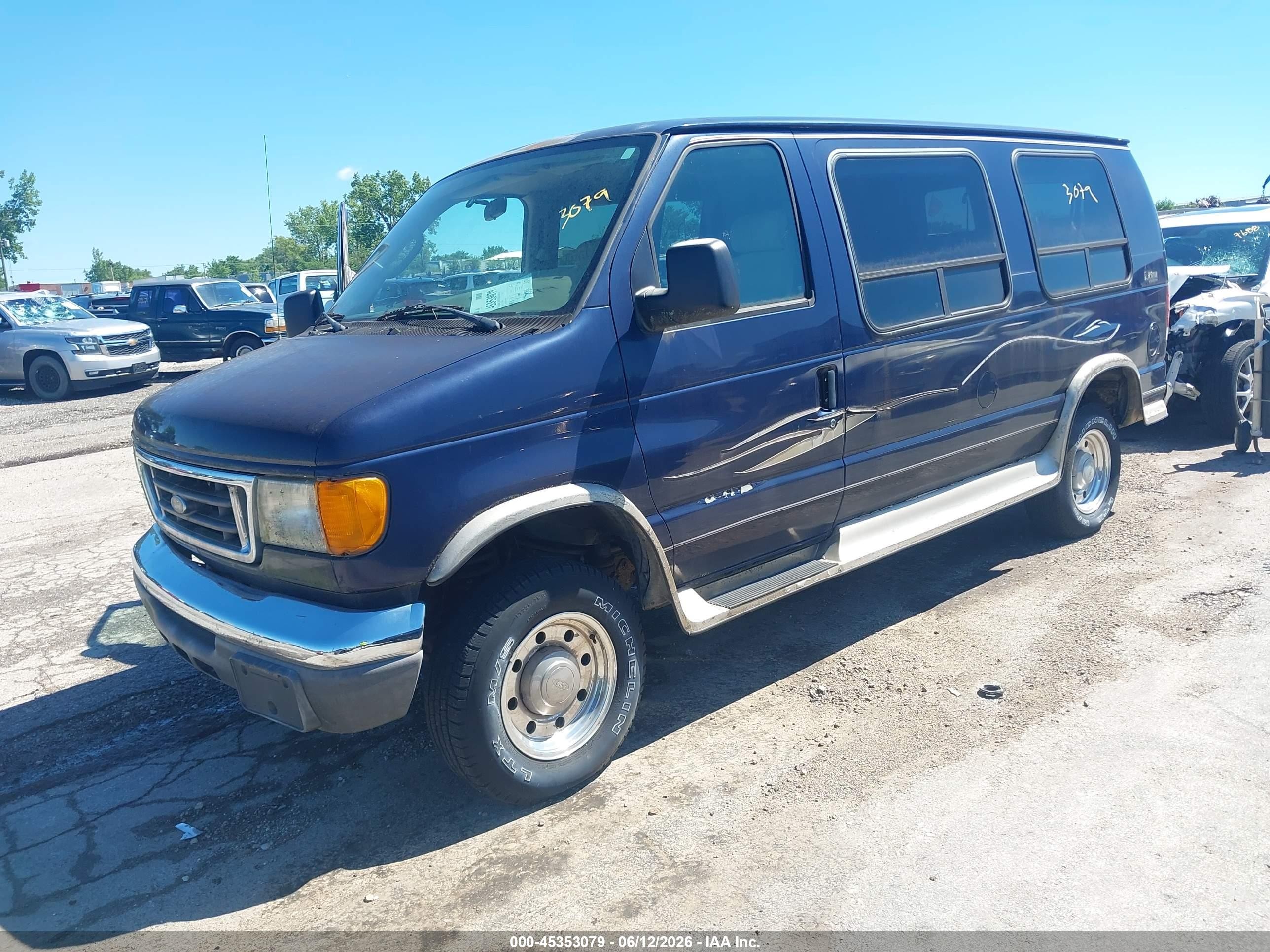 2006 Ford E-250 Commercial/recreational Blue vin: 1FDNE24L76HB28605