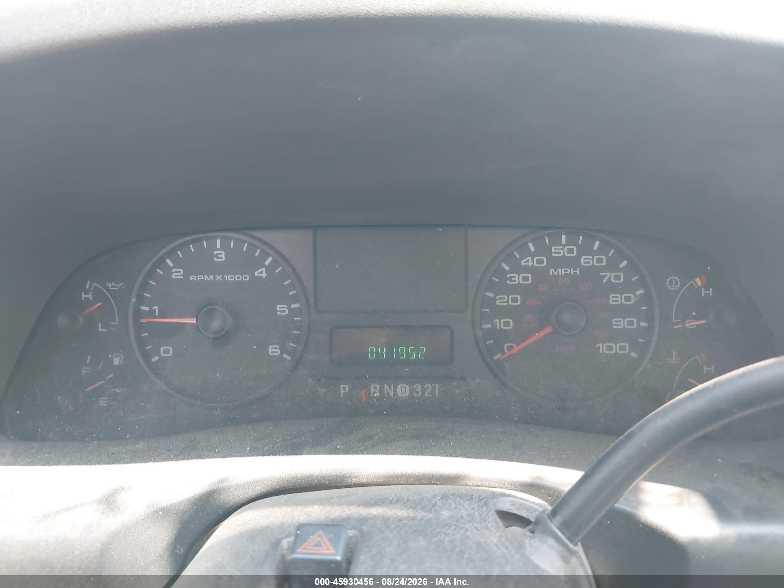 2007 Ford F-250 Xl/xlt Серебряный vin: 1FDNF20517EA77836
