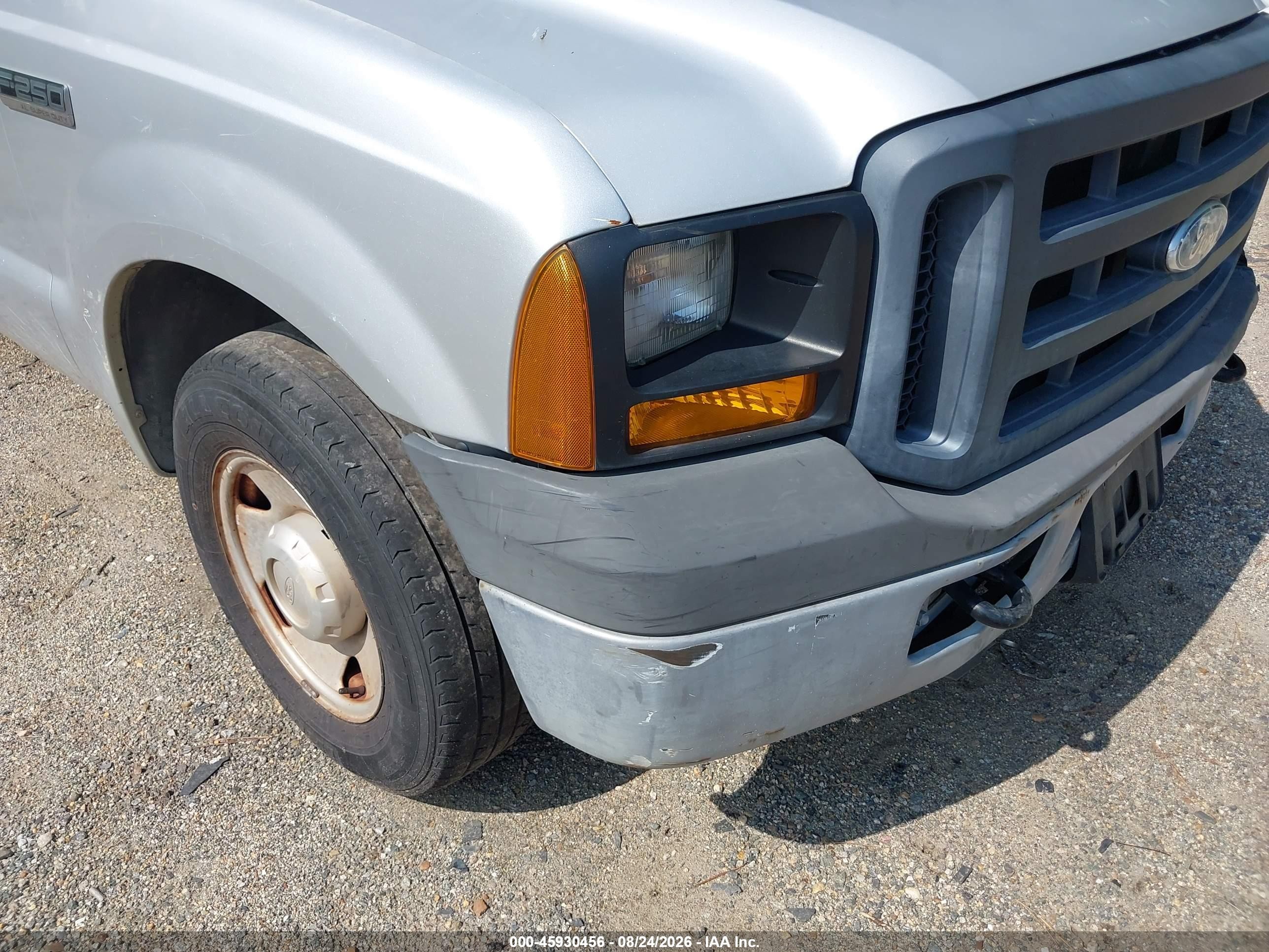 2007 Ford F-250 Xl/xlt Серебряный vin: 1FDNF20517EA77836