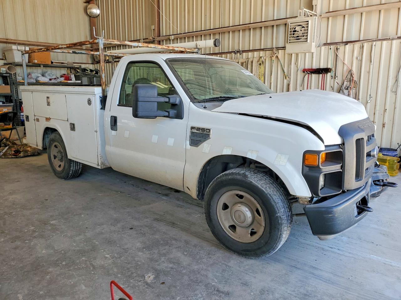 2009 Ford F250 Super Duty White vin: 1FDNF20559EA55776