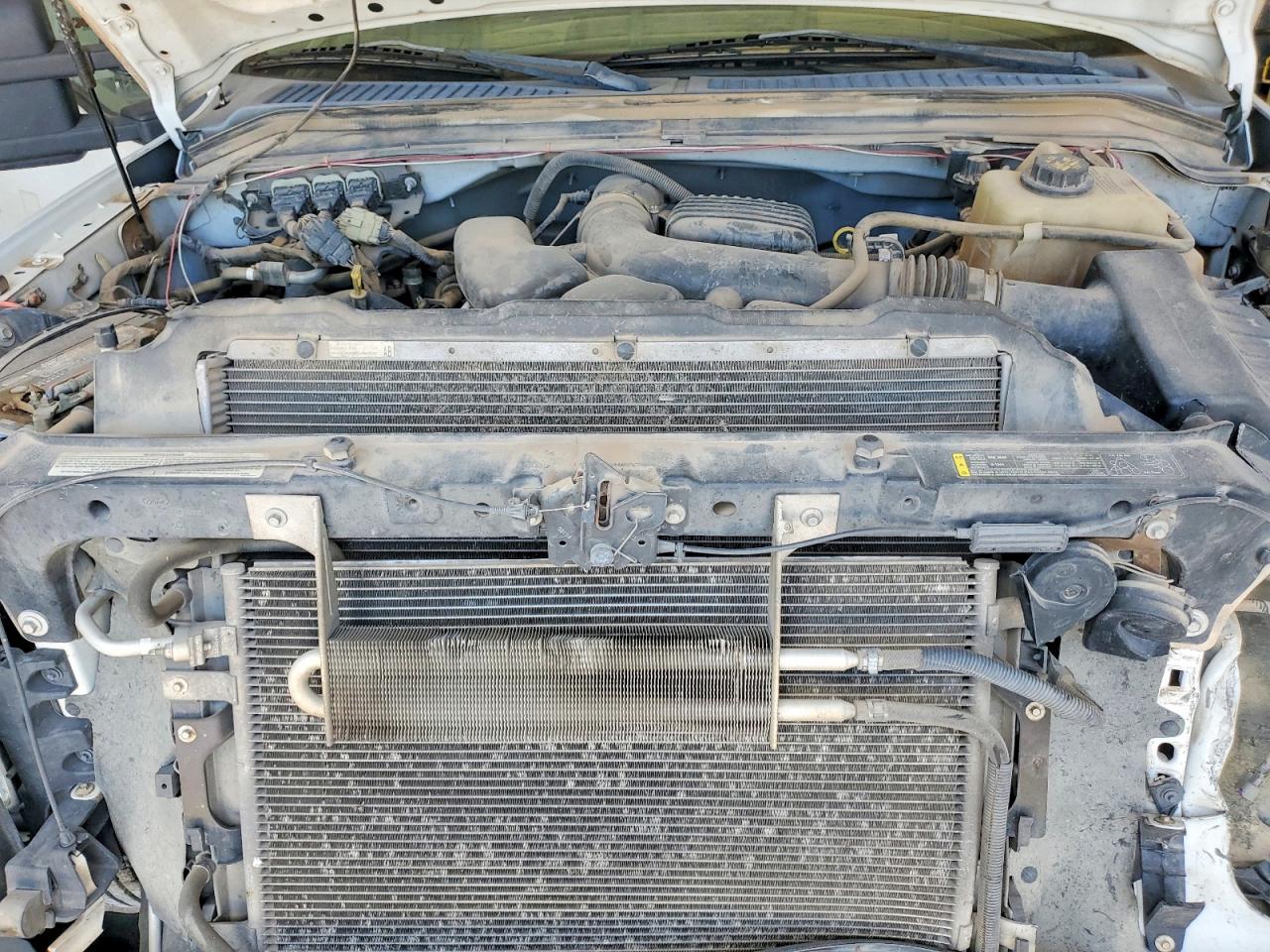 2009 Ford F250 Super Duty White vin: 1FDNF20559EA55776
