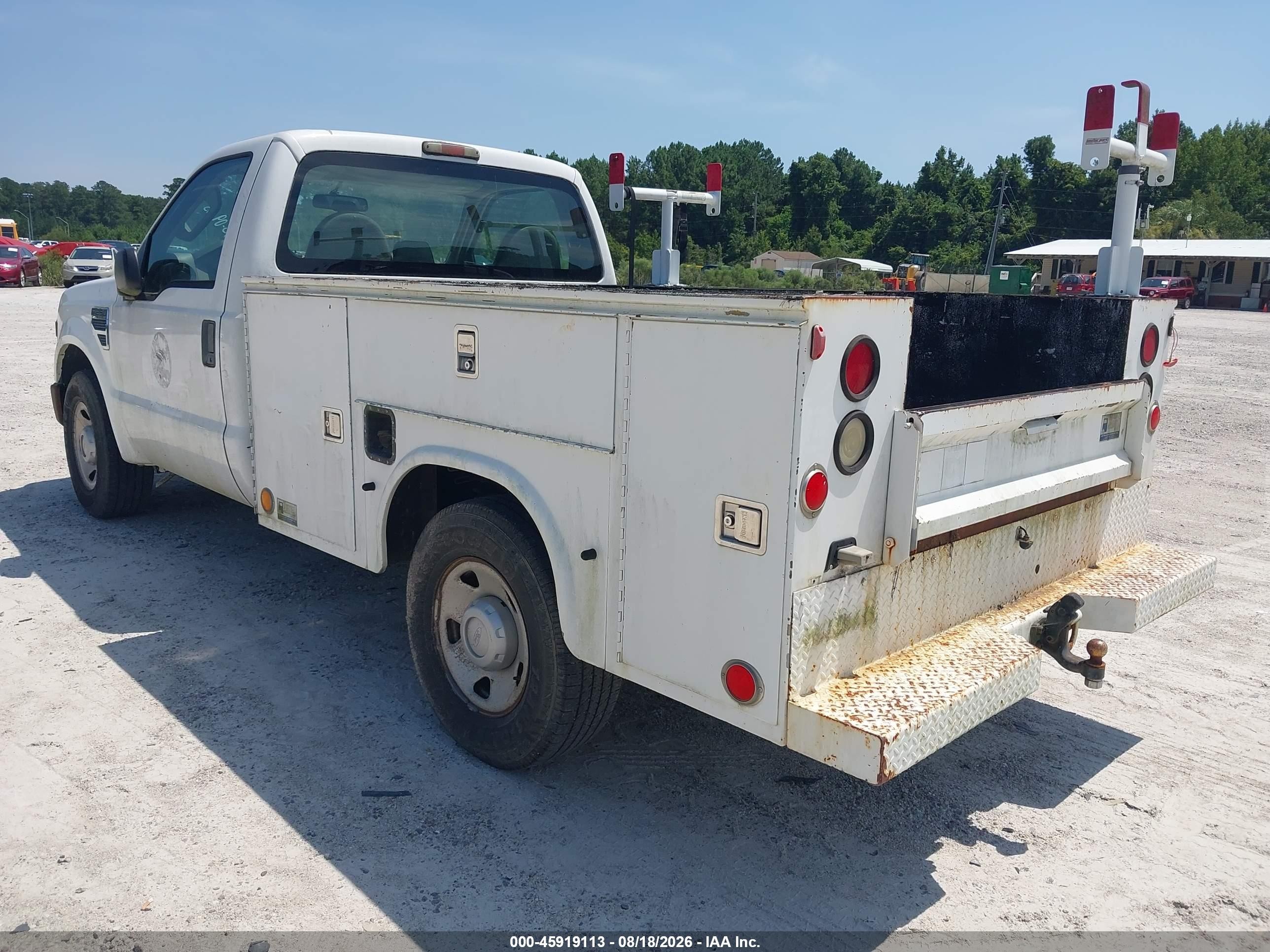 2009 Ford Super Duty F-250 Srw Xl/xlt White vin: 1FDNF20569EA93596