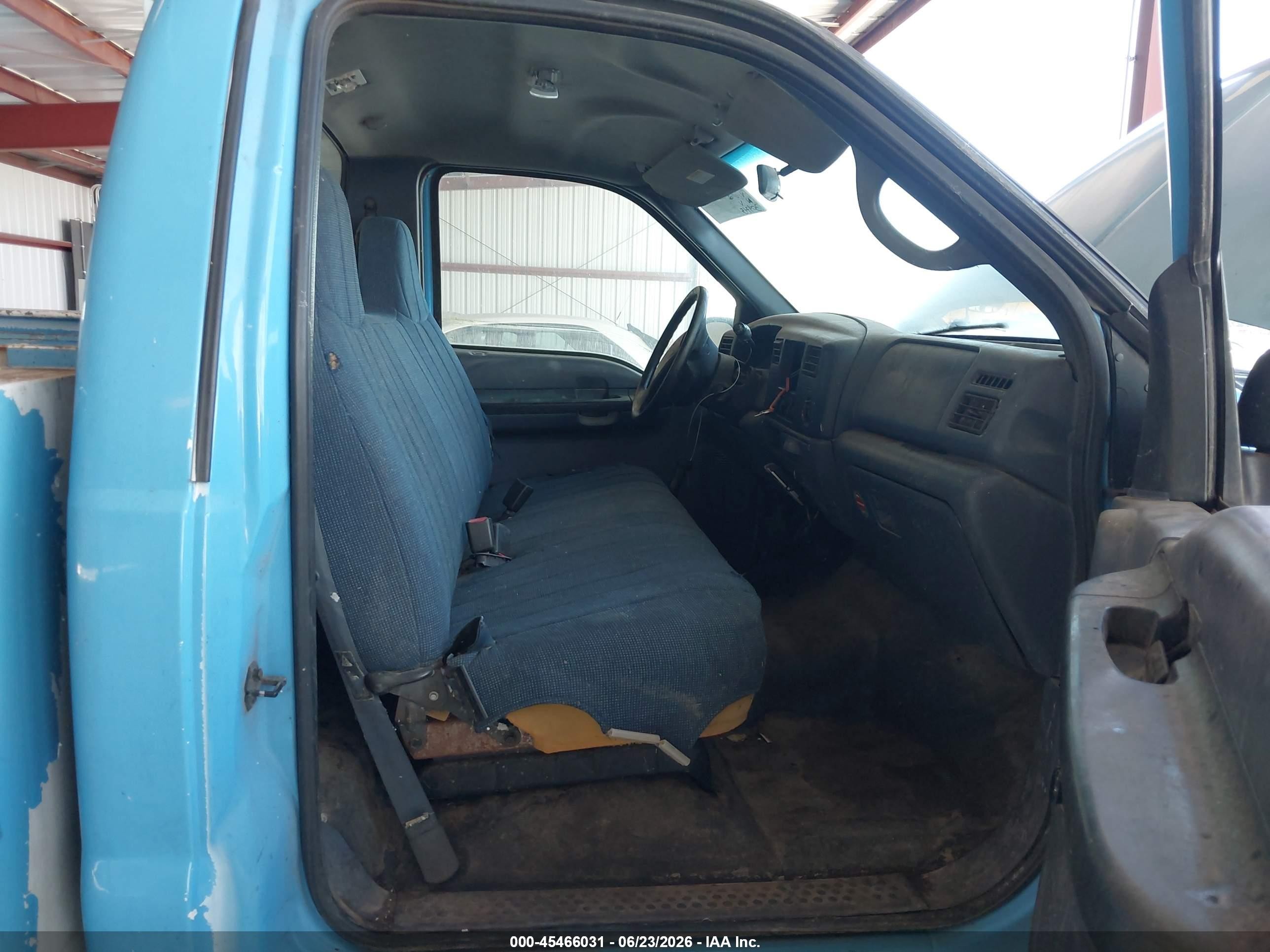 2000 Ford F-250 Lariat/xl/xlt Turquoise vin: 1FDNF20S6YEC04877
