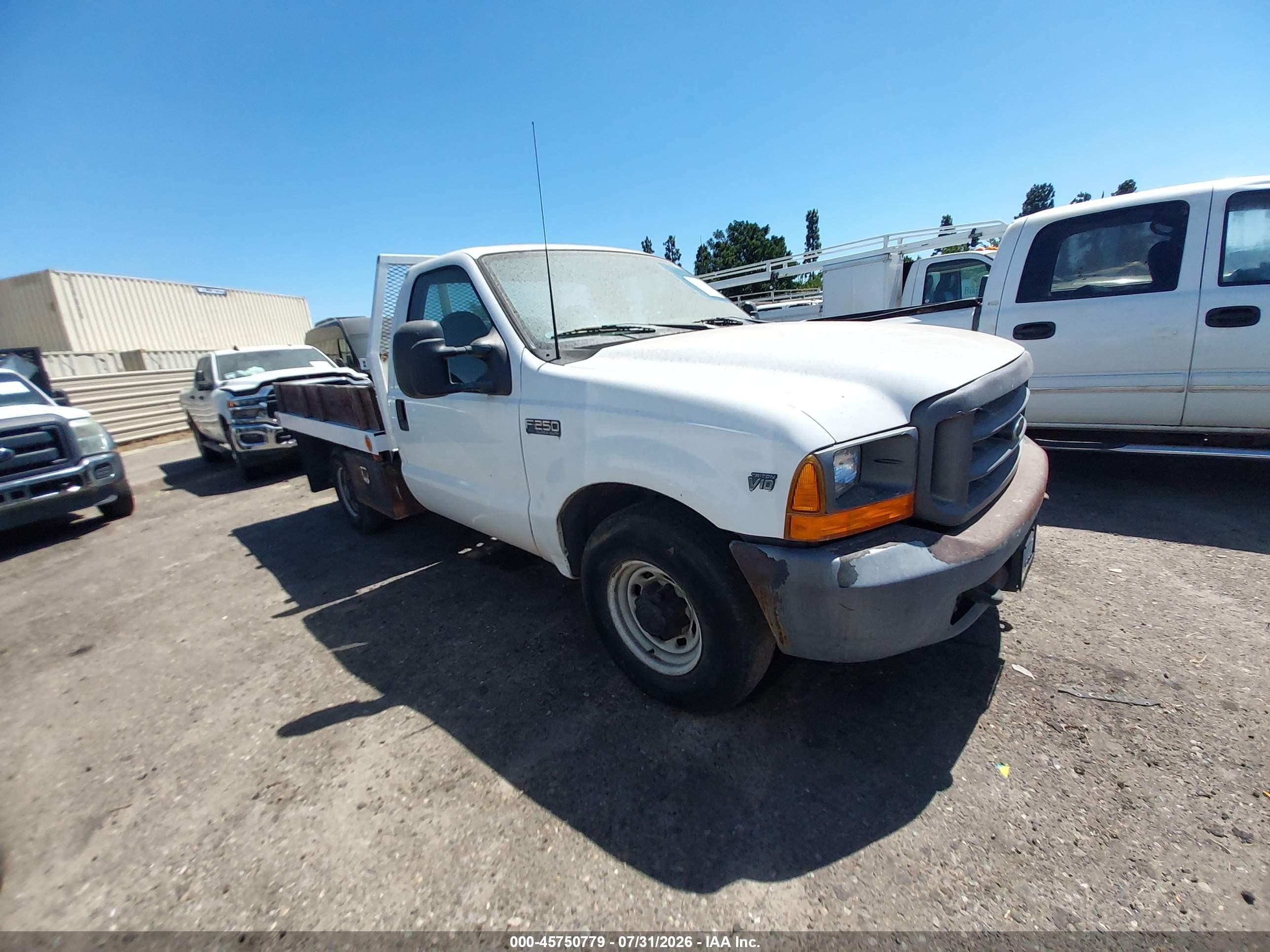 2000 Ford F-250 Lariat/xl/xlt White vin: 1FDNF20S7YEB06747