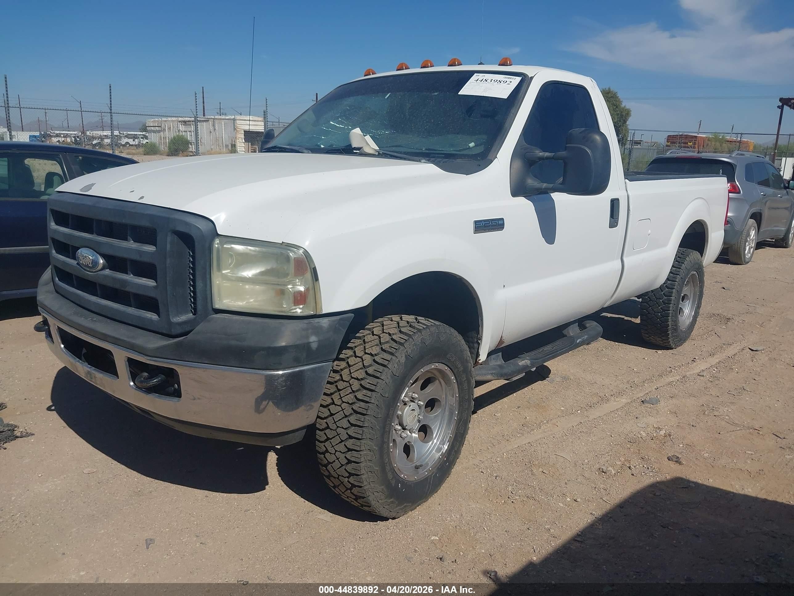 2006 Ford F-250 Xl/xlt White vin: 1FDNF21516EC03089