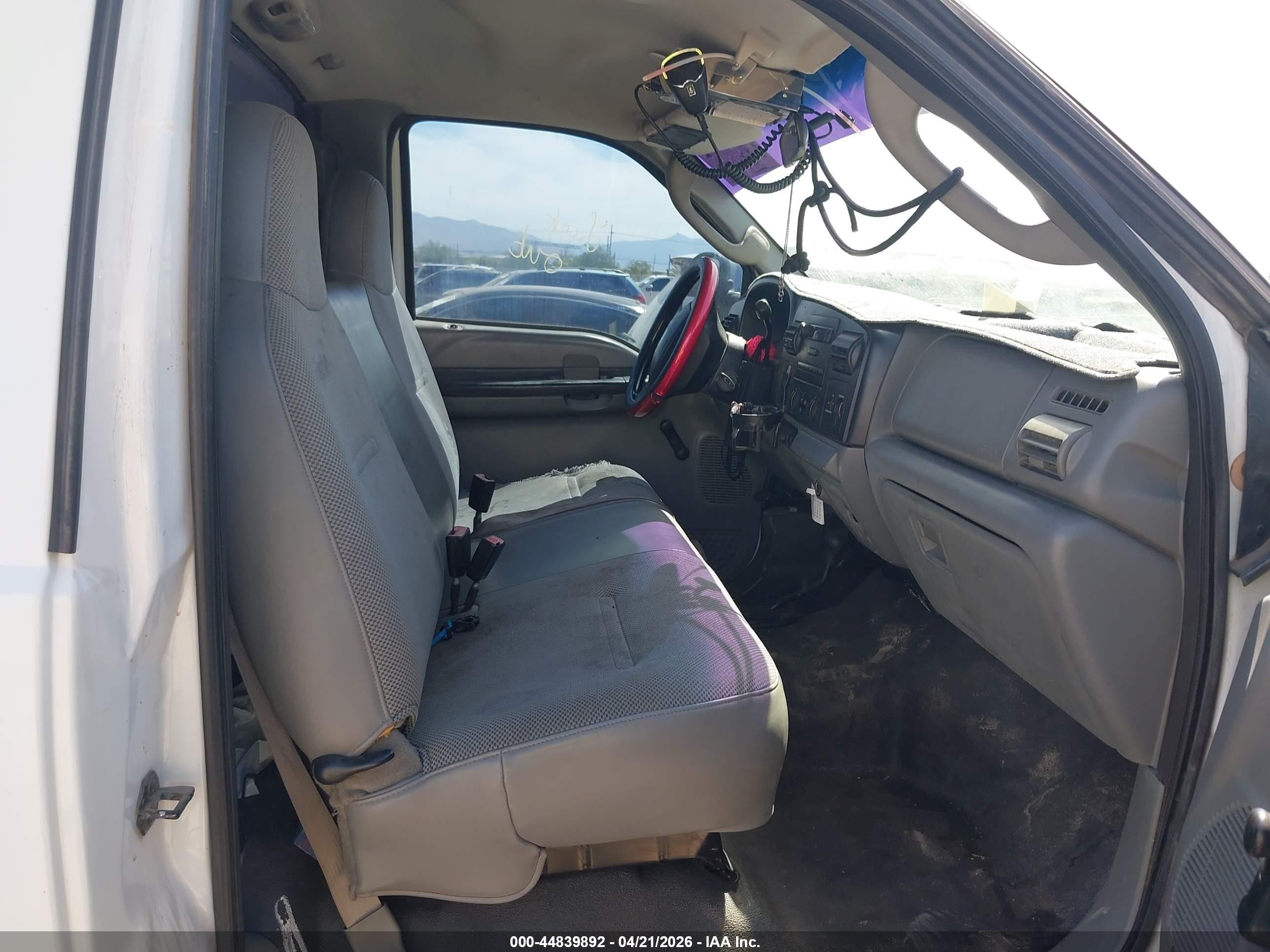 2006 Ford F-250 Xl/xlt White vin: 1FDNF21516EC03089