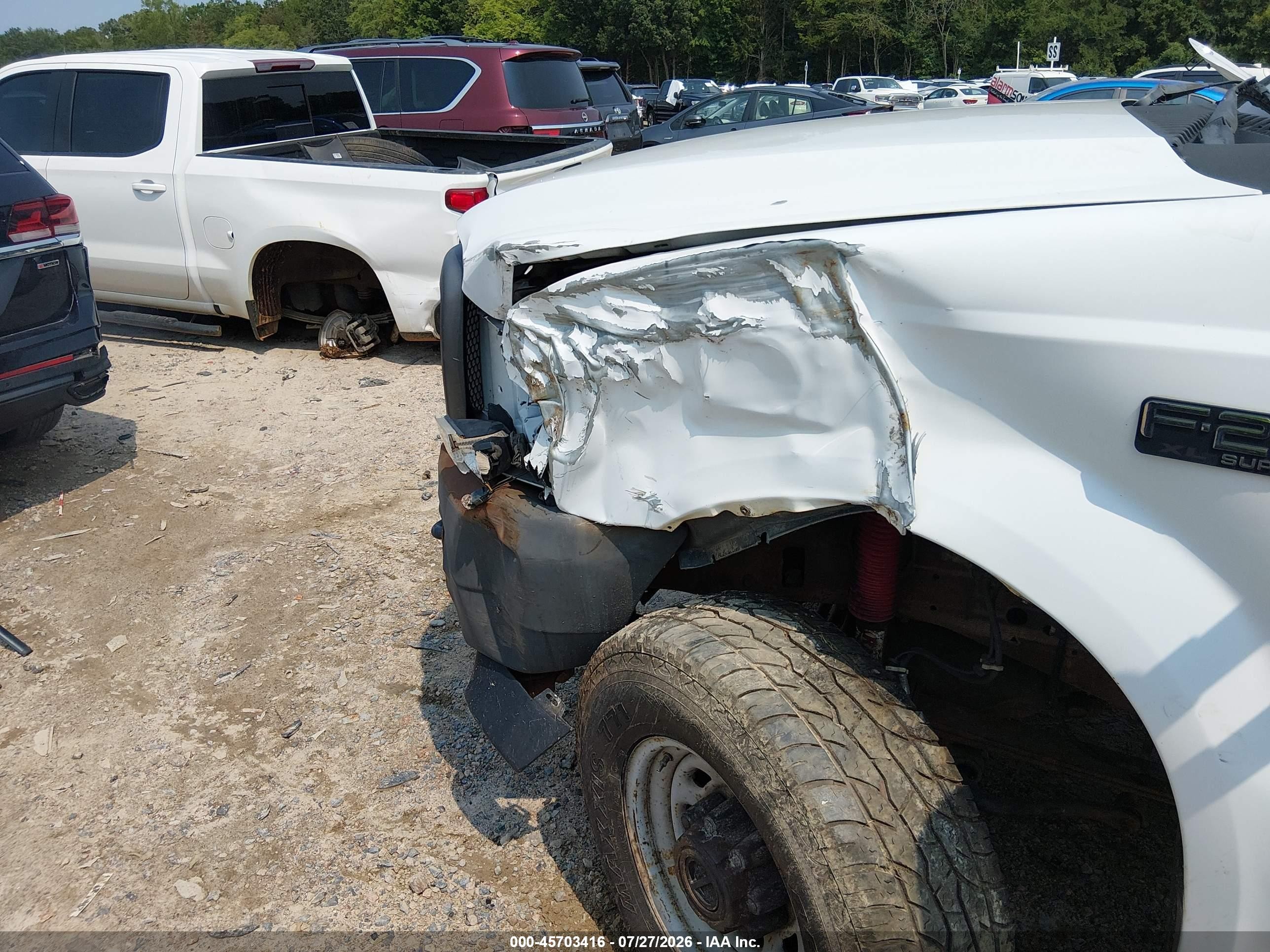 2003 Ford F-250 Xl/xlt Белый vin: 1FDNF21L33EC08644