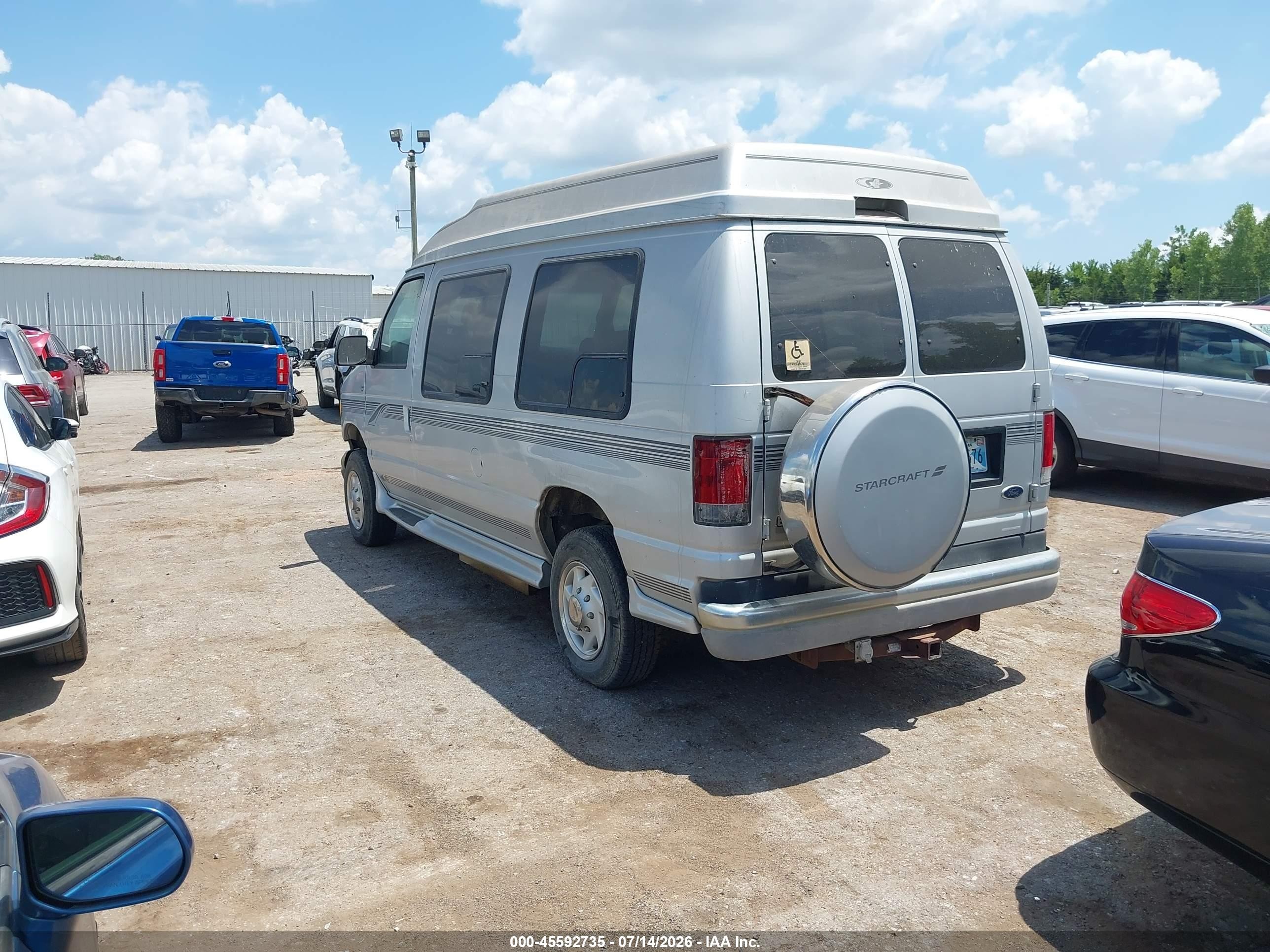 2002 Ford E-250 Commercial/recreational Gray vin: 1FDPE24L62HB44653