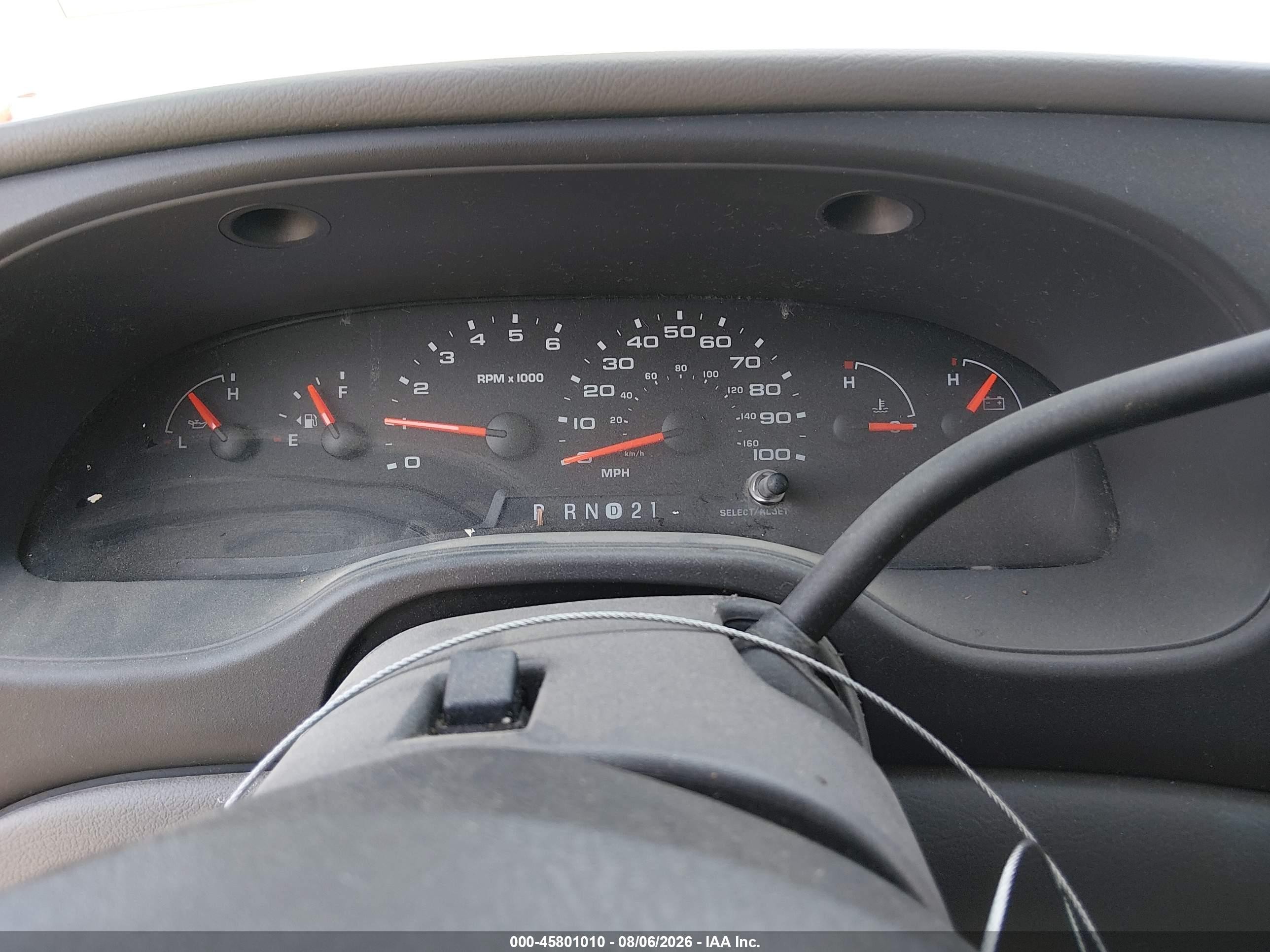 2006 Ford E-150 Chateau/xl/xlt White vin: 1FDRE11W16DA92895