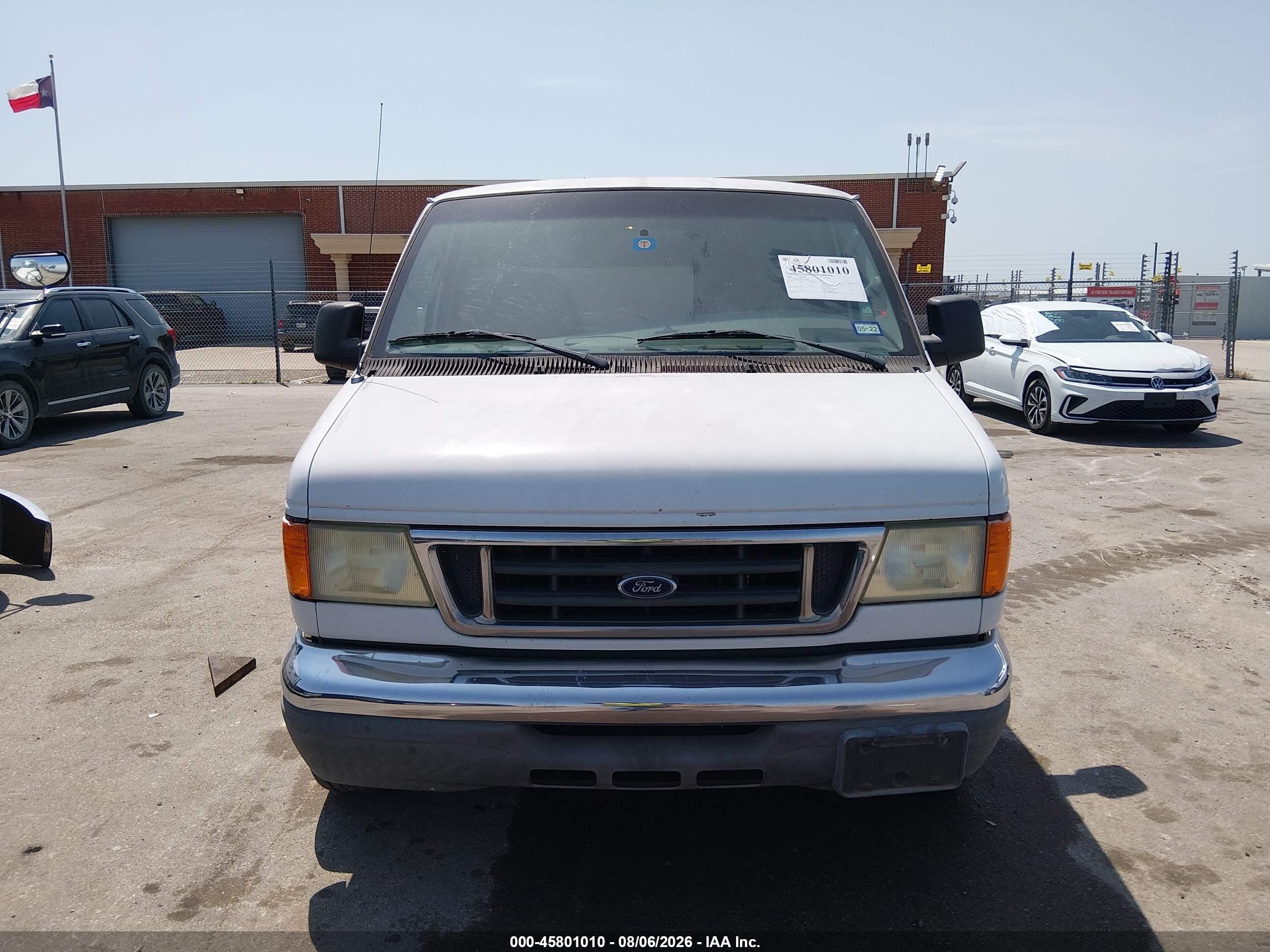 2006 Ford E-150 Chateau/xl/xlt White vin: 1FDRE11W16DA92895