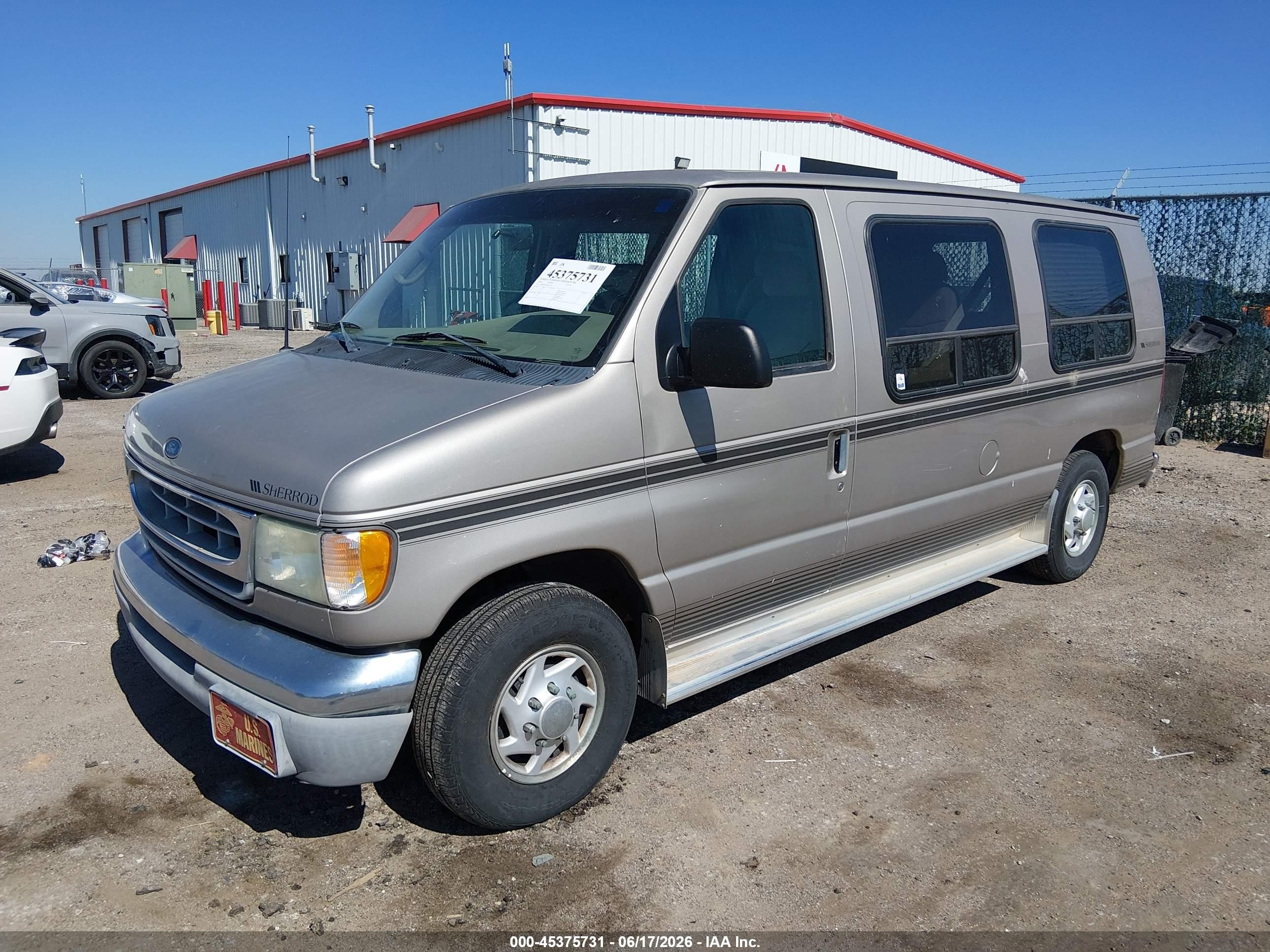 2002 Ford E-150 Commercial/recreational Gray vin: 1FDRE14252HA93513
