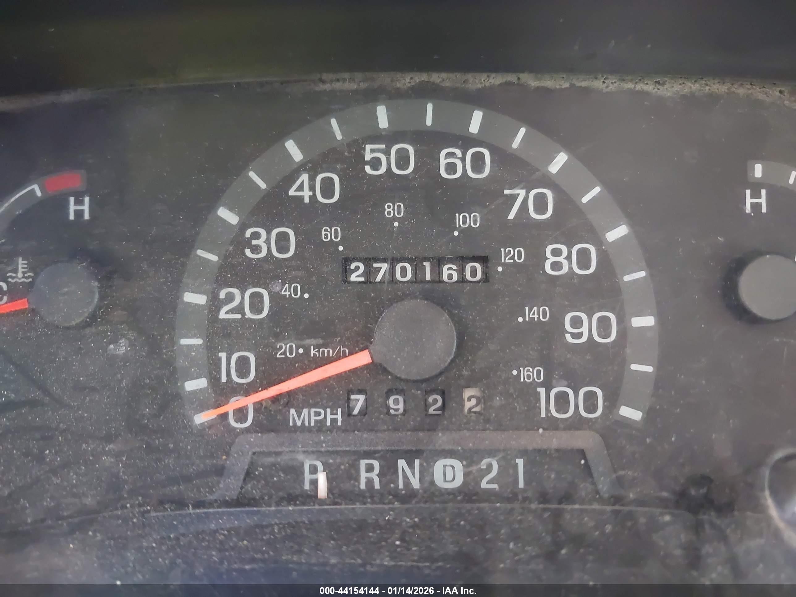 1998 Ford E-150 Recreational Green vin: 1FDRE1469WHB77553