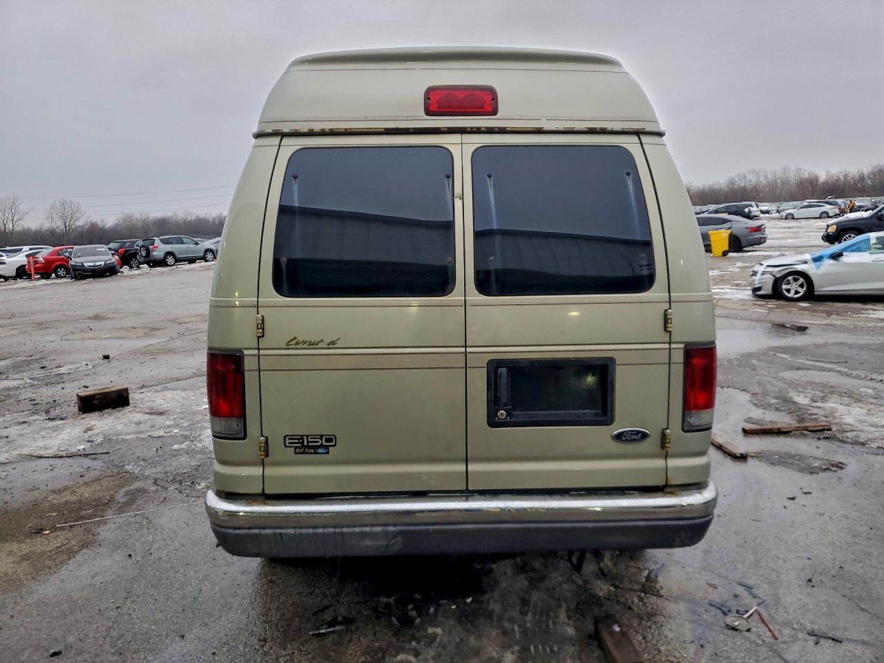 2004 Ford Econoline E150 Van Желто-коричневый vin: 1FDRE14L14HB41620