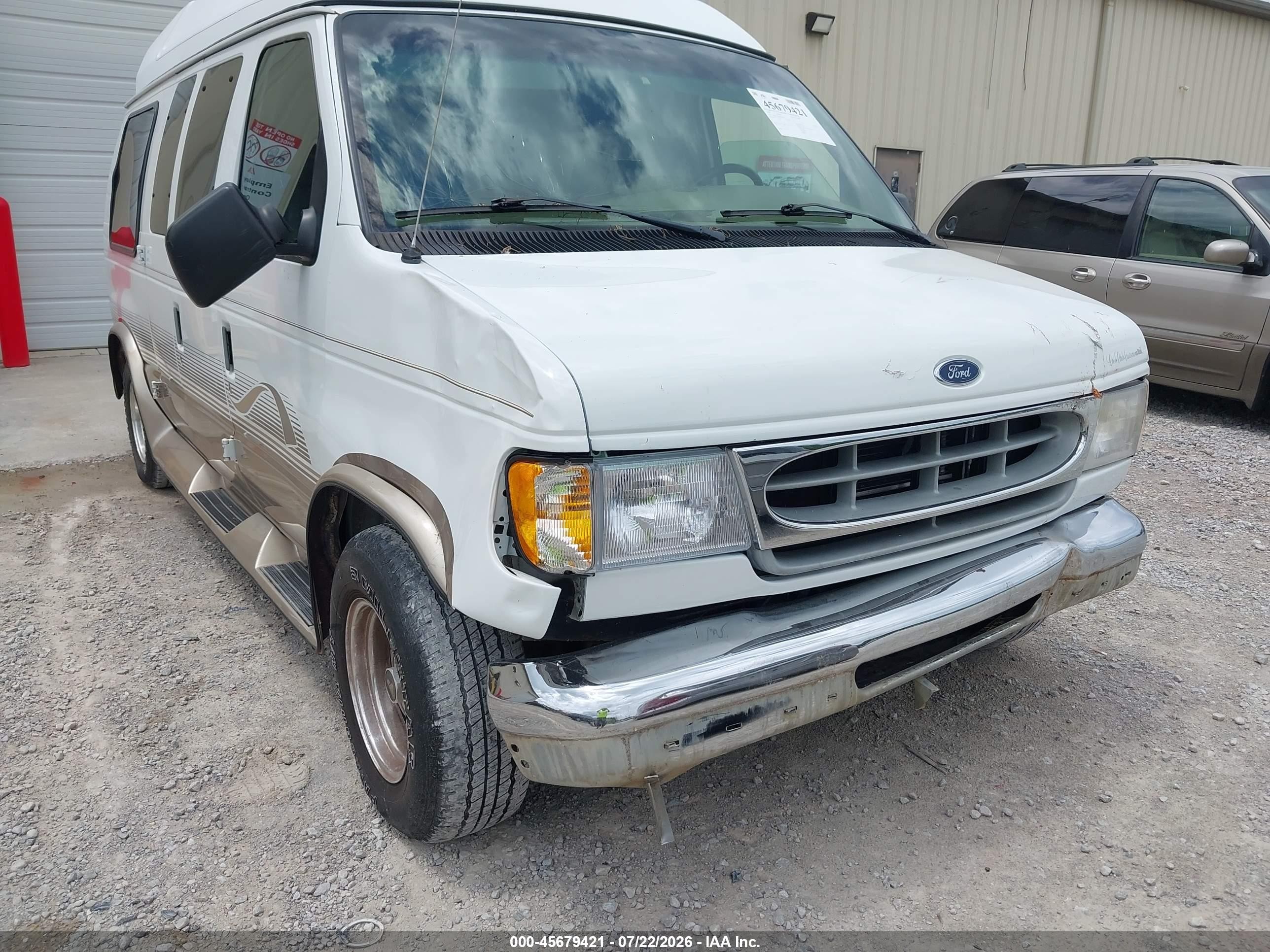 1998 Ford Econoline Recreational White vin: 1FDRE14L4WHB20862