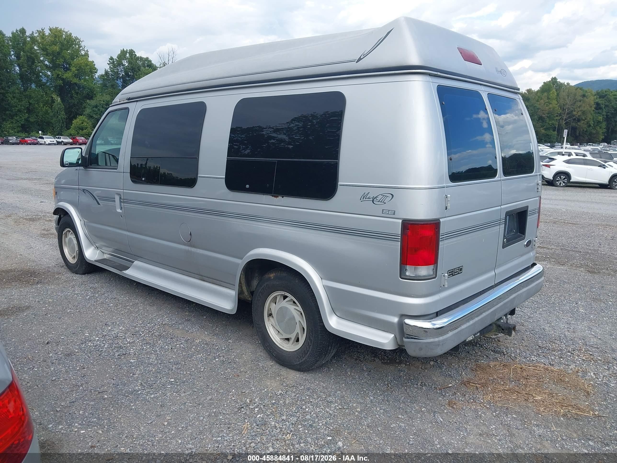 2000 Ford E-150 Recreational Silver vin: 1FDRE14L6YHB00812