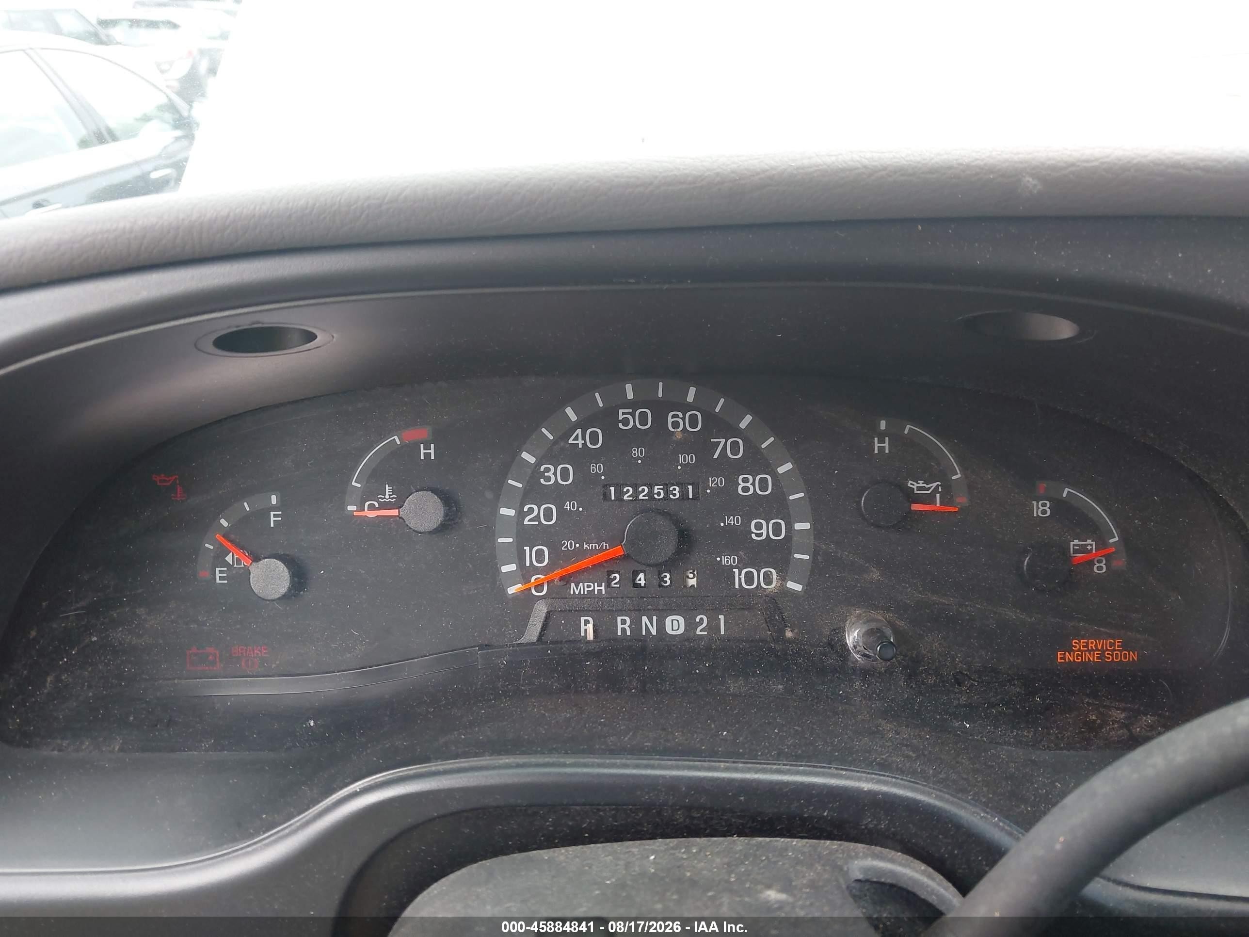 2000 Ford E-150 Recreational Silver vin: 1FDRE14L6YHB00812