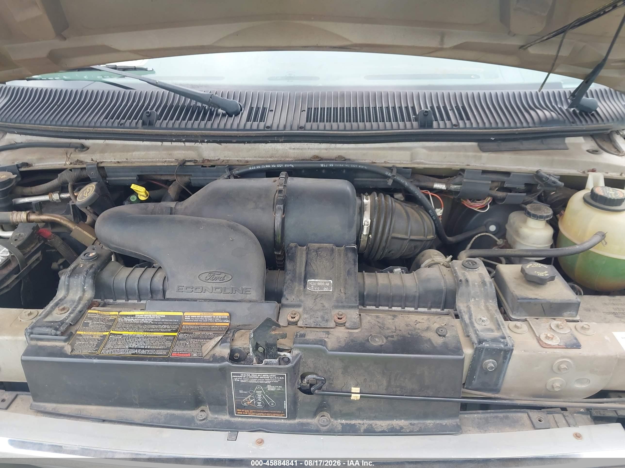2000 Ford E-150 Recreational Silver vin: 1FDRE14L6YHB00812