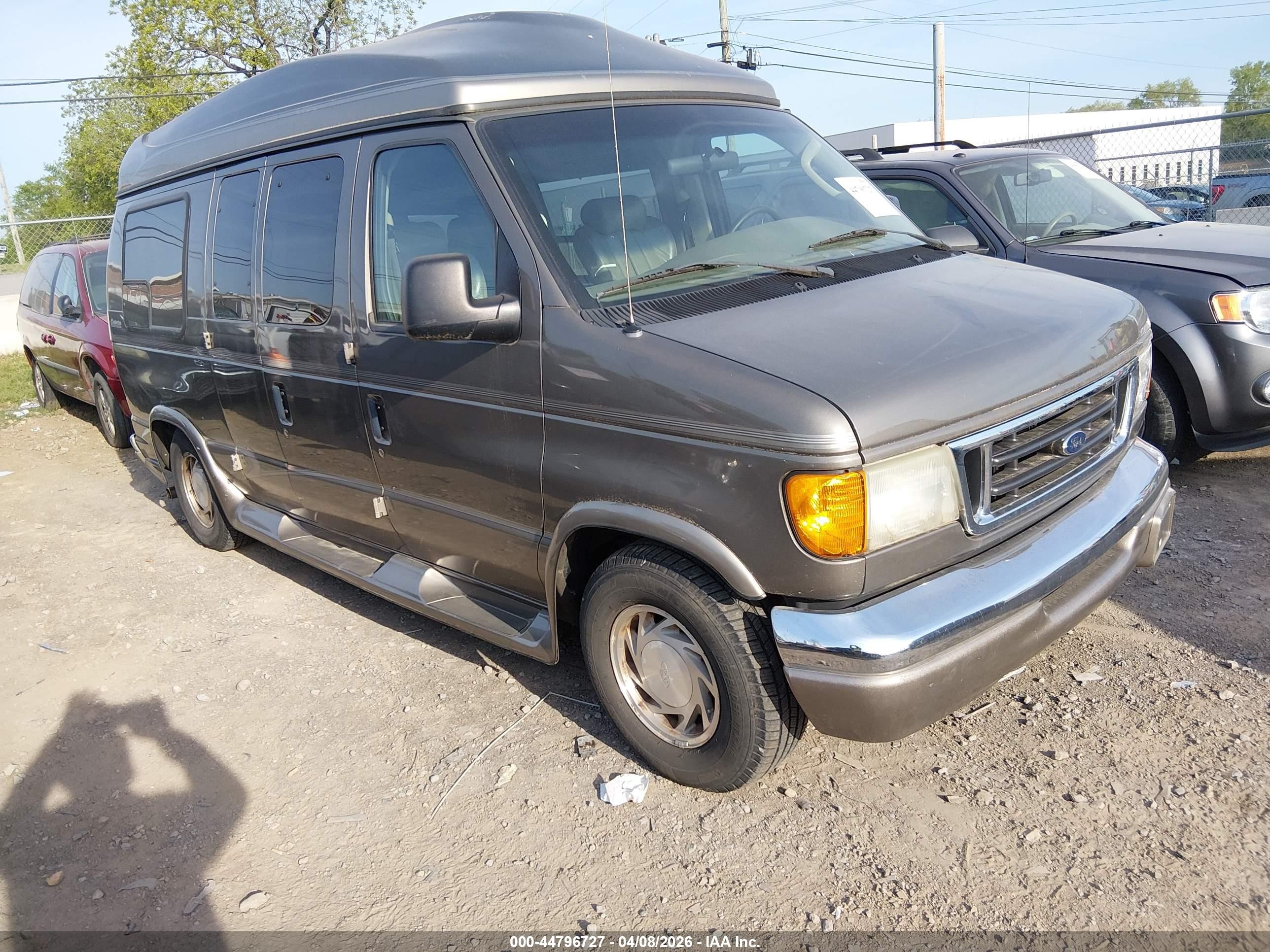 1FDRE14L83HB32847