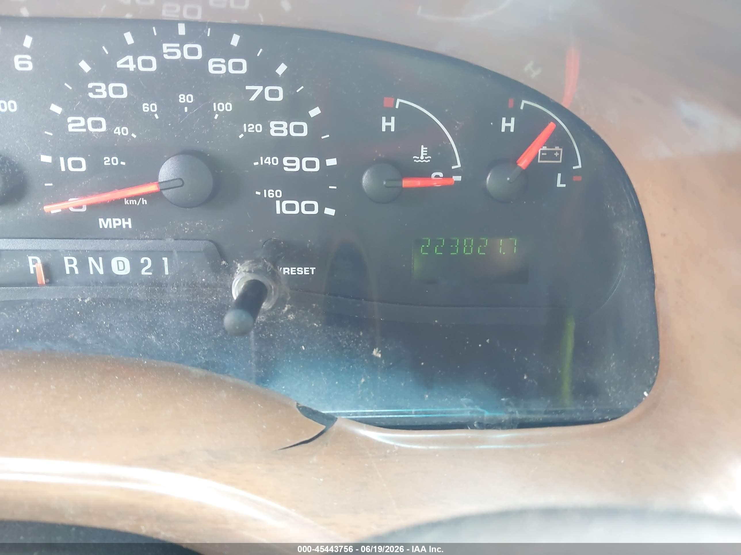 2004 Ford E-150 Recreational Black vin: 1FDRE14L94HB04931