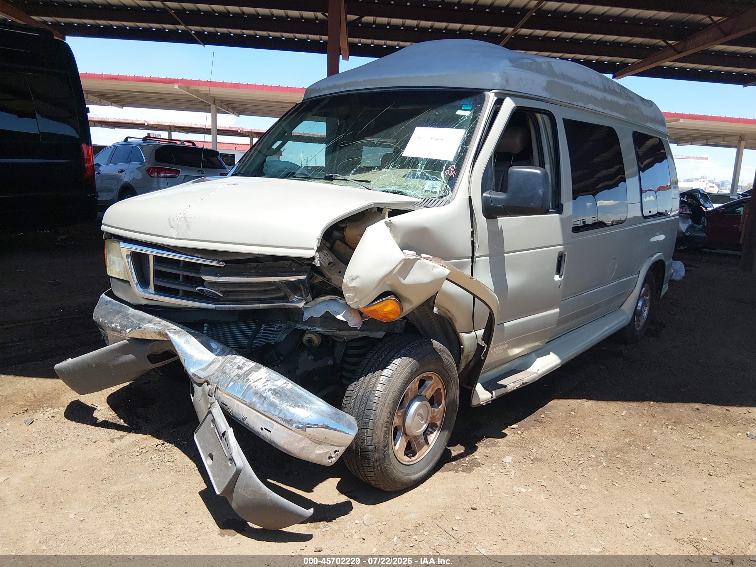 2005 Ford E-150 Recreational Champagne vin: 1FDRE14LX5HB13400