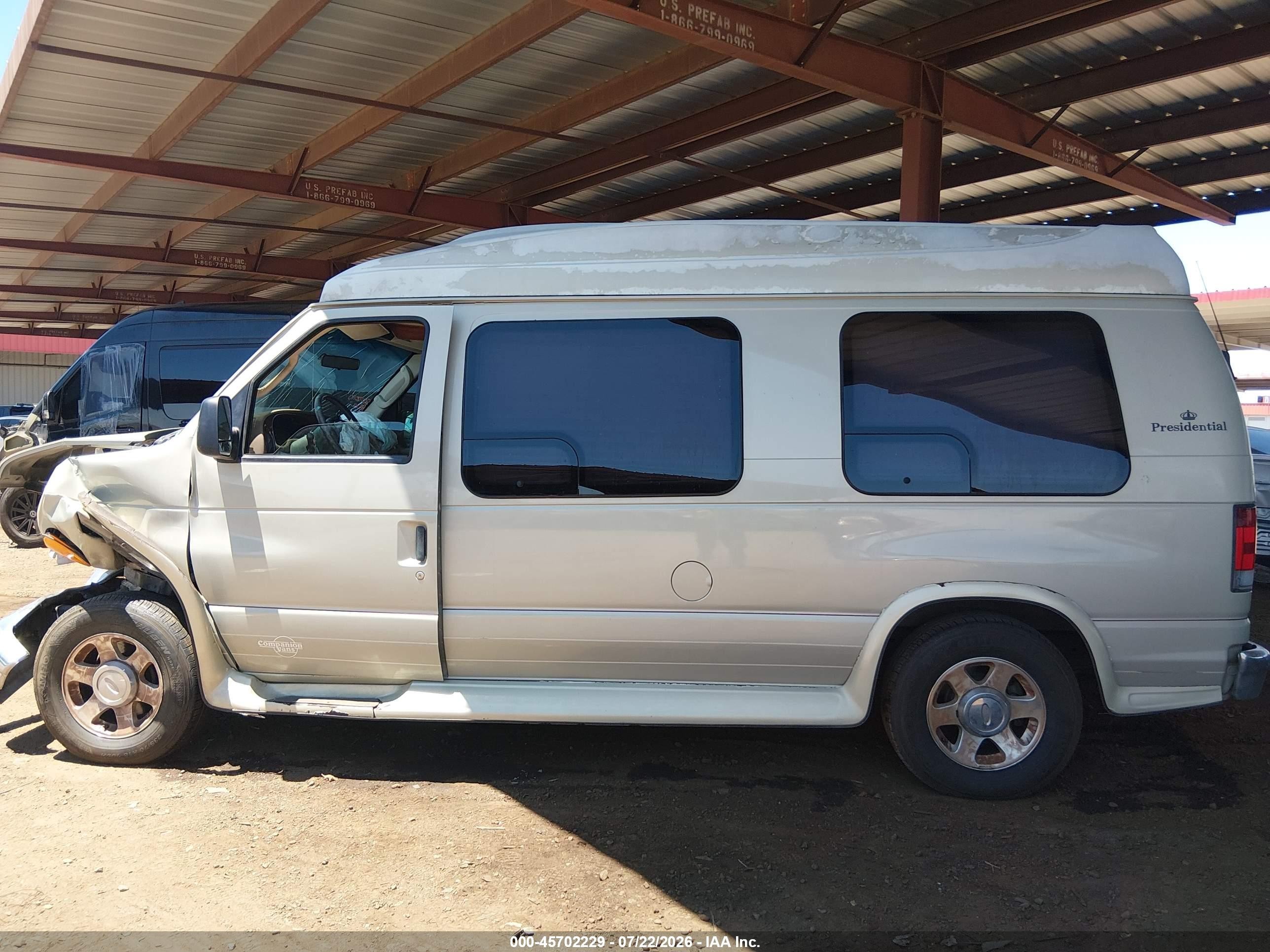 2005 Ford E-150 Recreational Champagne vin: 1FDRE14LX5HB13400