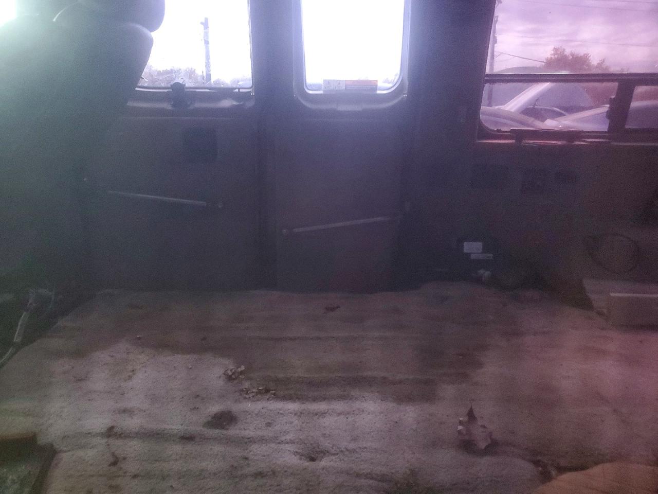 1999 Ford Econoline E150 Van Maroon vin: 1FDRE14W0XHB73084