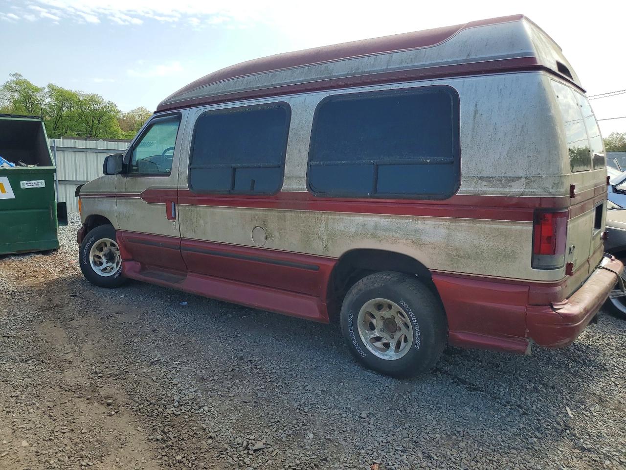 1999 Ford Econoline E150 Van Maroon vin: 1FDRE14W0XHB73084