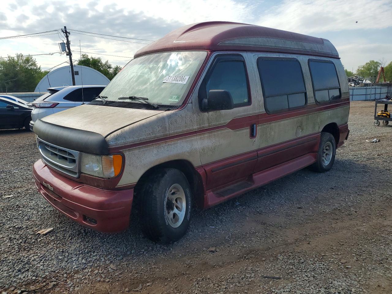 1999 Ford Econoline E150 Van Maroon vin: 1FDRE14W0XHB73084
