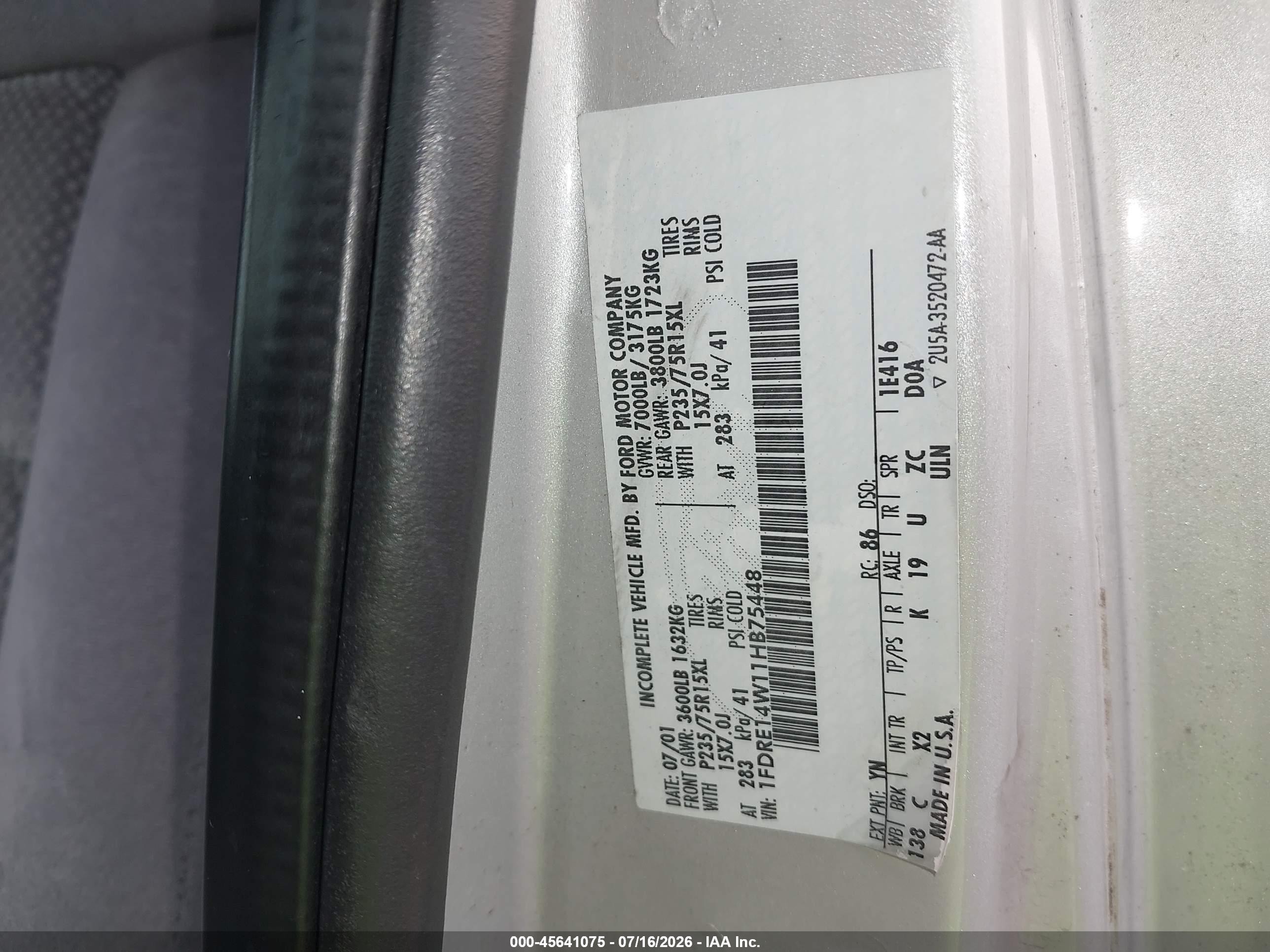 2001 Ford E-150 Recreational Silver vin: 1FDRE14W11HB75448