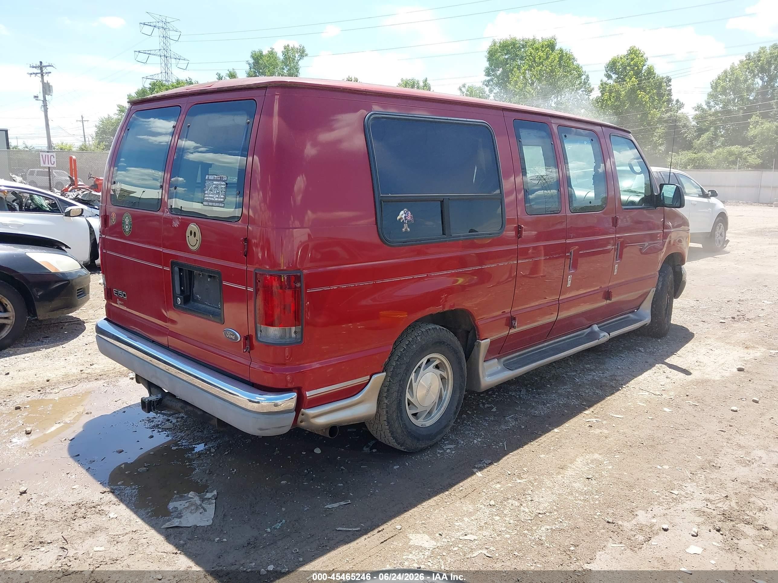2002 Ford E-150 Commercial/recreational Red vin: 1FDRE14W12HB09676