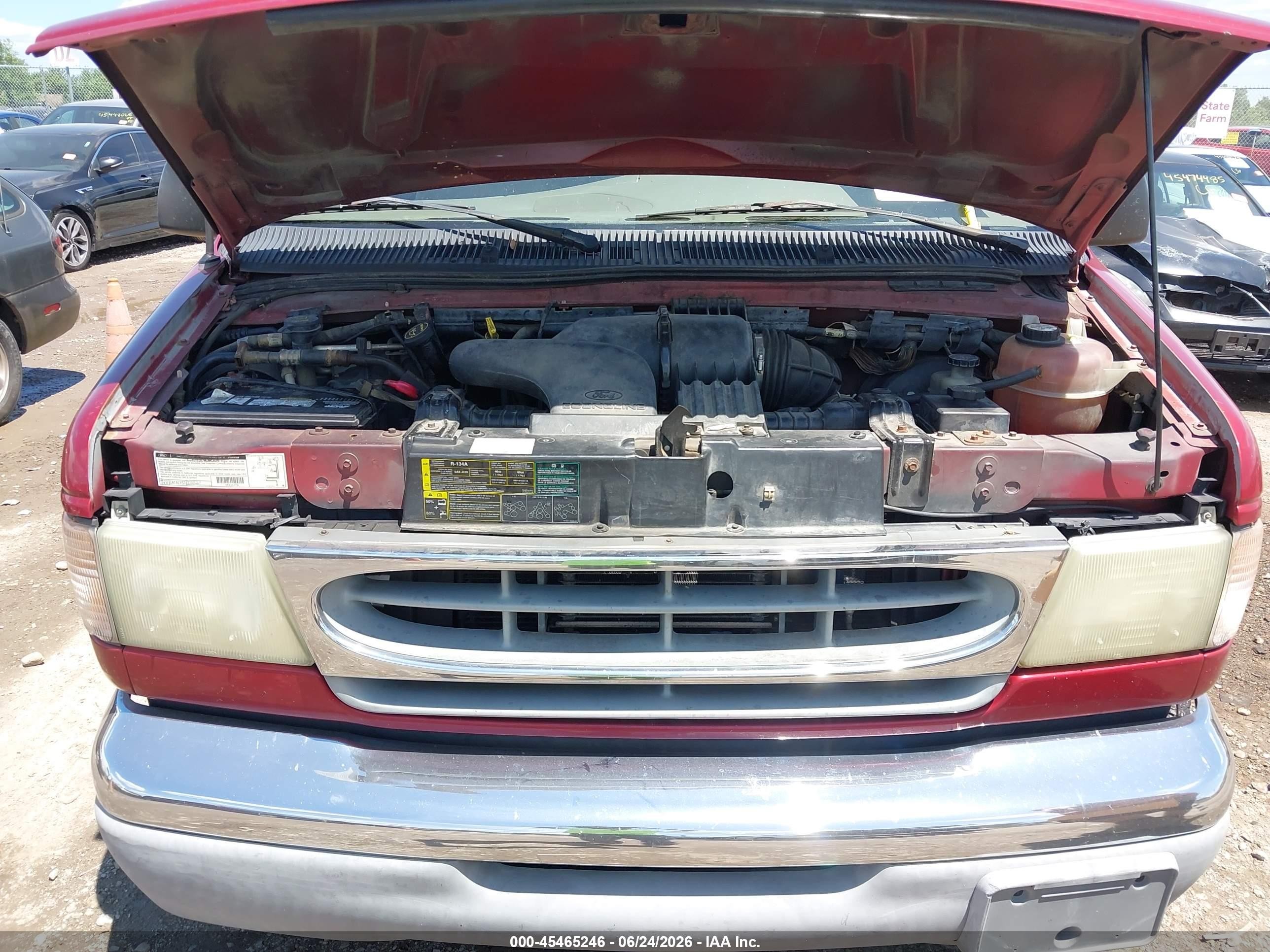 2002 Ford E-150 Commercial/recreational Red vin: 1FDRE14W12HB09676