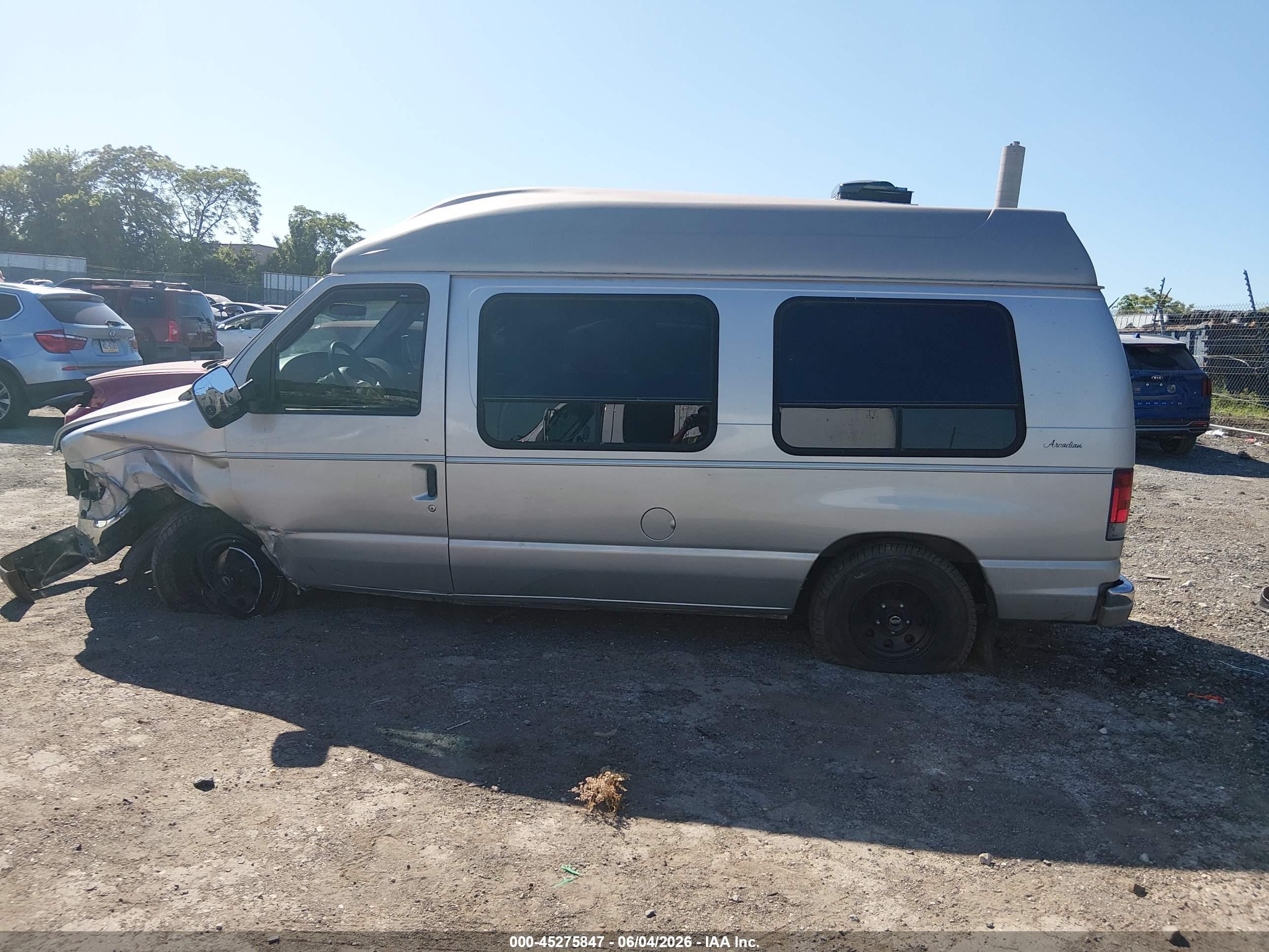 2003 Ford E-150 Recreational Brown vin: 1FDRE14W33HB65216