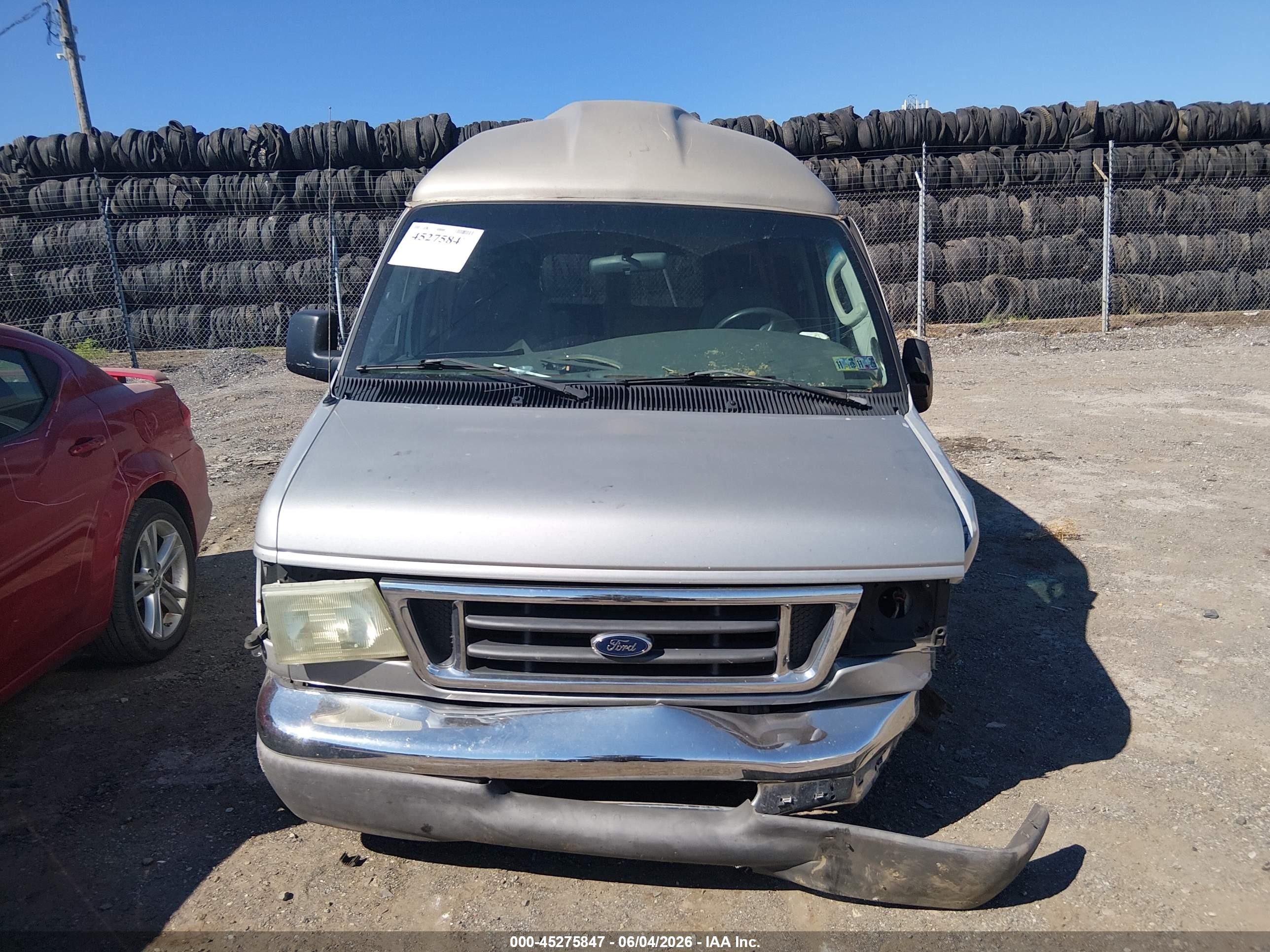 2003 Ford E-150 Recreational Brown vin: 1FDRE14W33HB65216