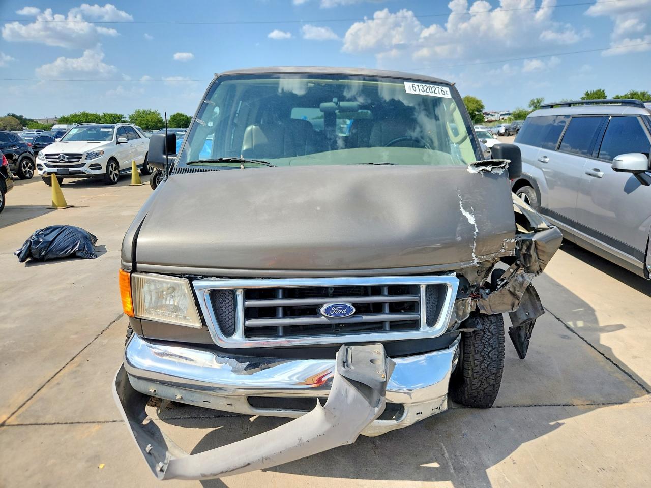 2003 Ford Econoline E150 Van Tan vin: 1FDRE14W53HB90439