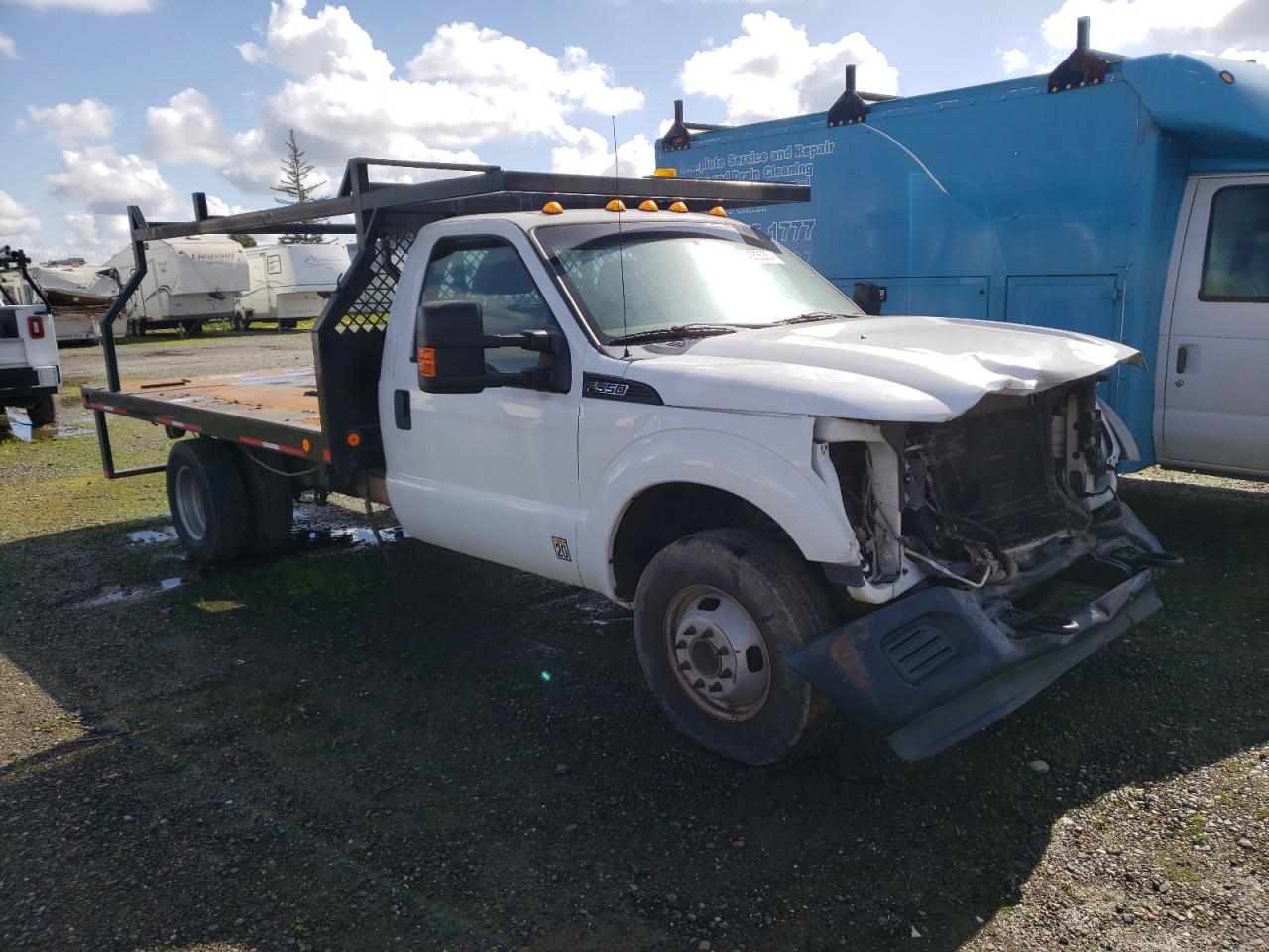 2016 Ford F350 Super Duty White vin: 1FDRF3G67GEC15448