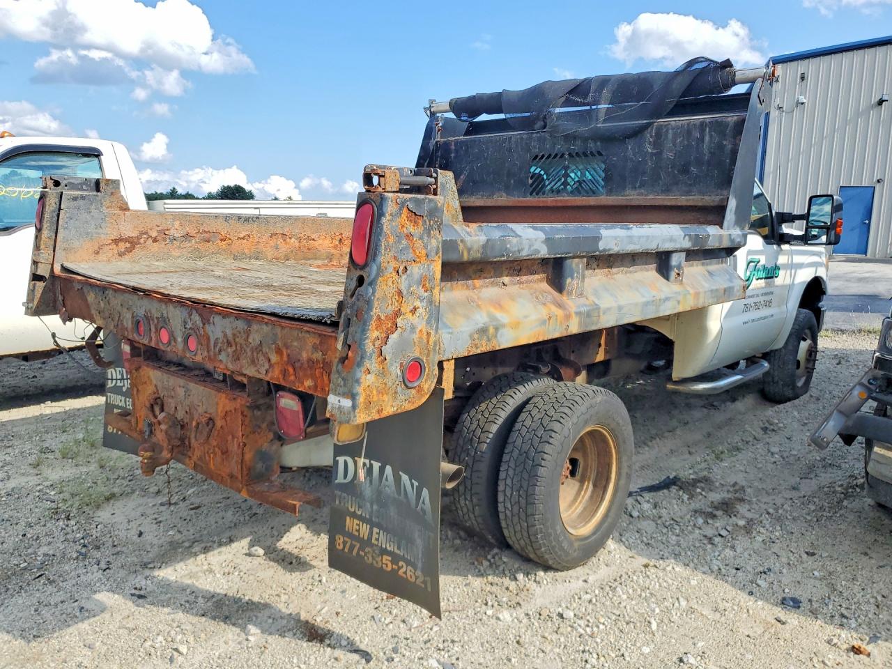 2012 Ford F350 Super Duty White vin: 1FDRF3H65CEC62518