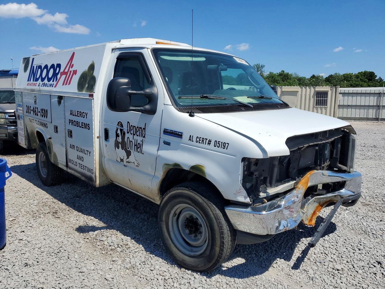 2011 Ford Econoline E350 Super Duty Cutaway Van White vin: 1FDSE3FL2BDB18314
