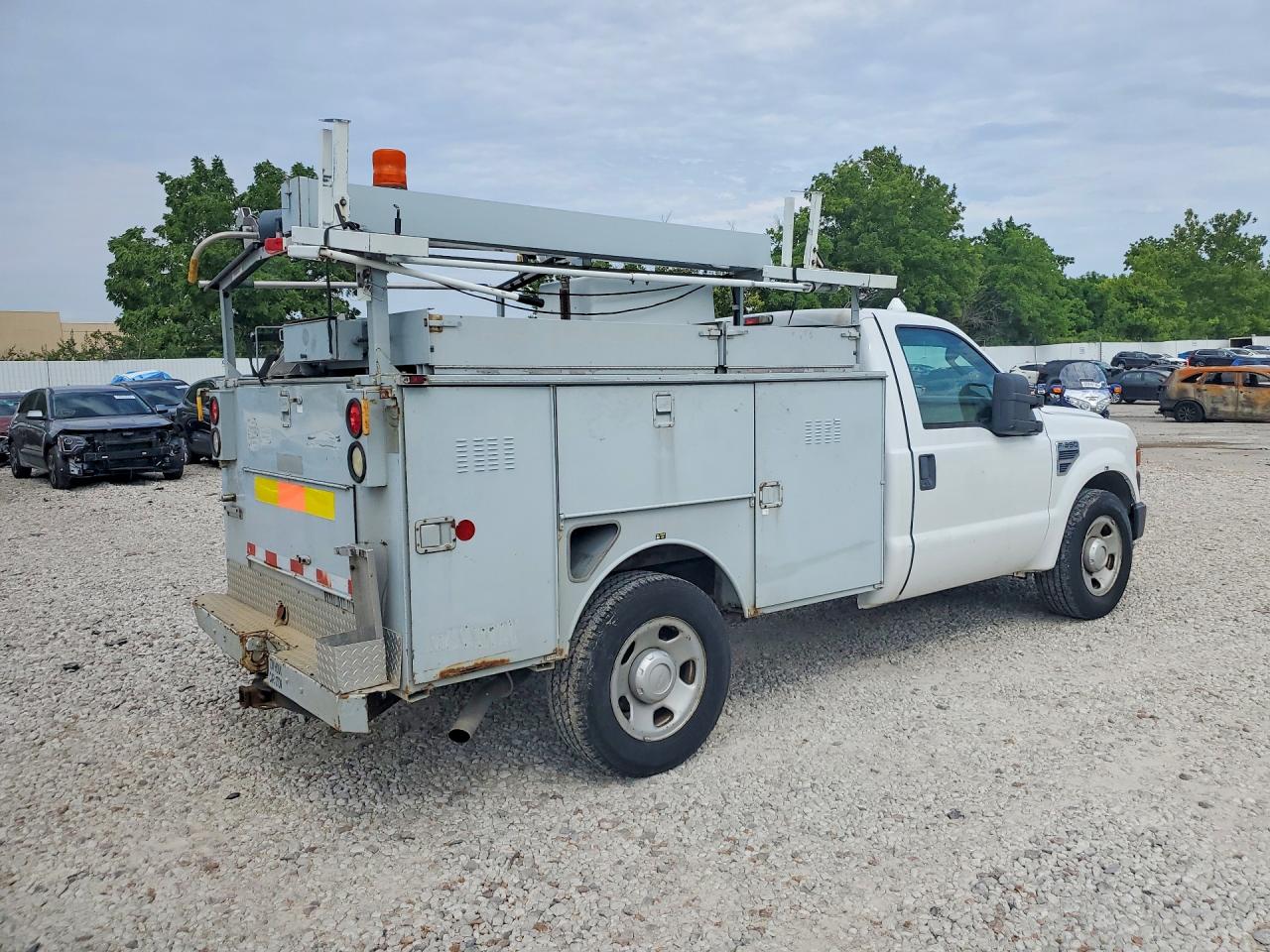 2008 Ford F-350 Srw Sd-r & D-cln Title-pri Fleet White vin: 1FDSF30578EC15423