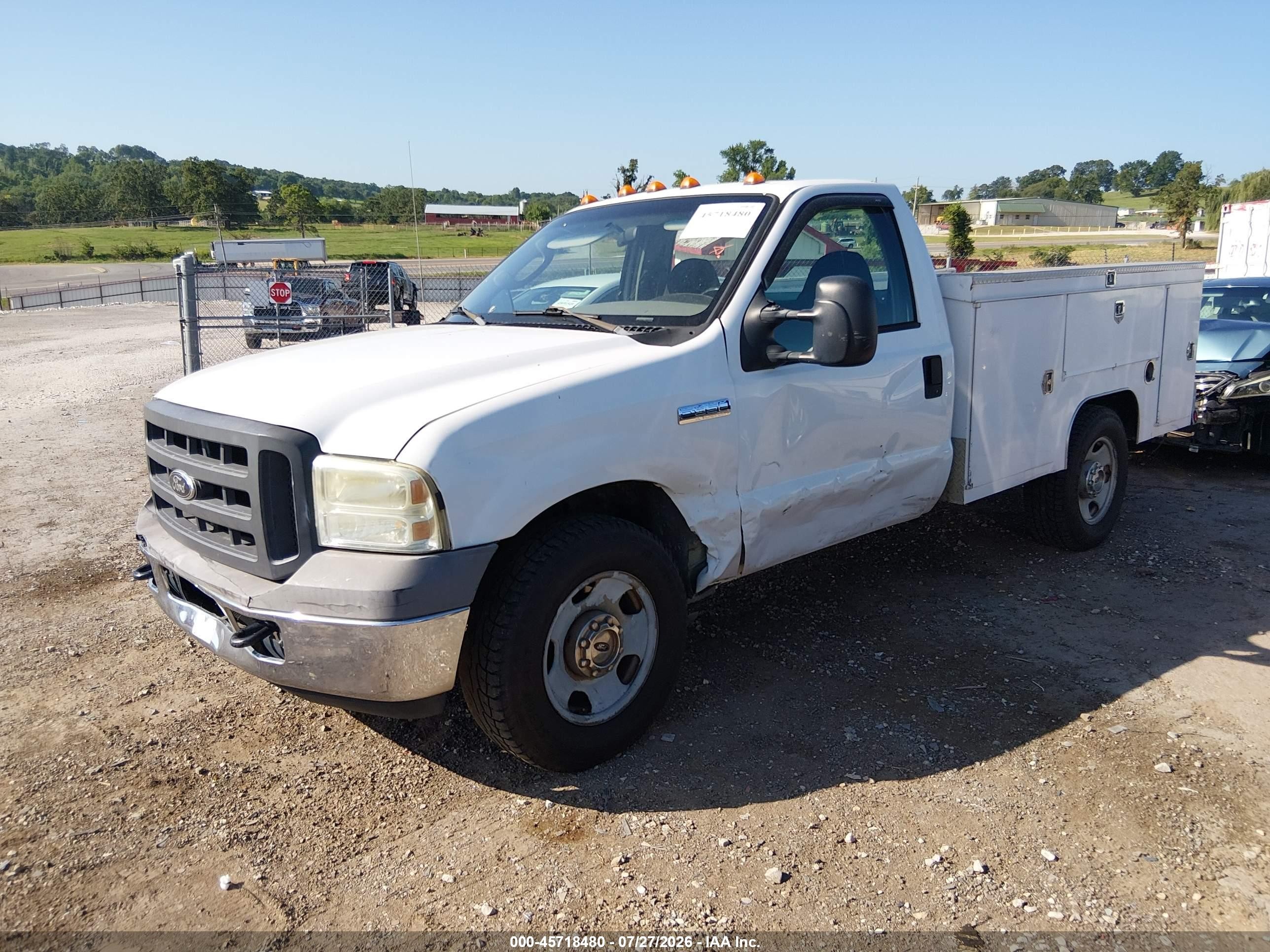 2005 Ford F-350 Xl/xlt White vin: 1FDSF34535EB32884