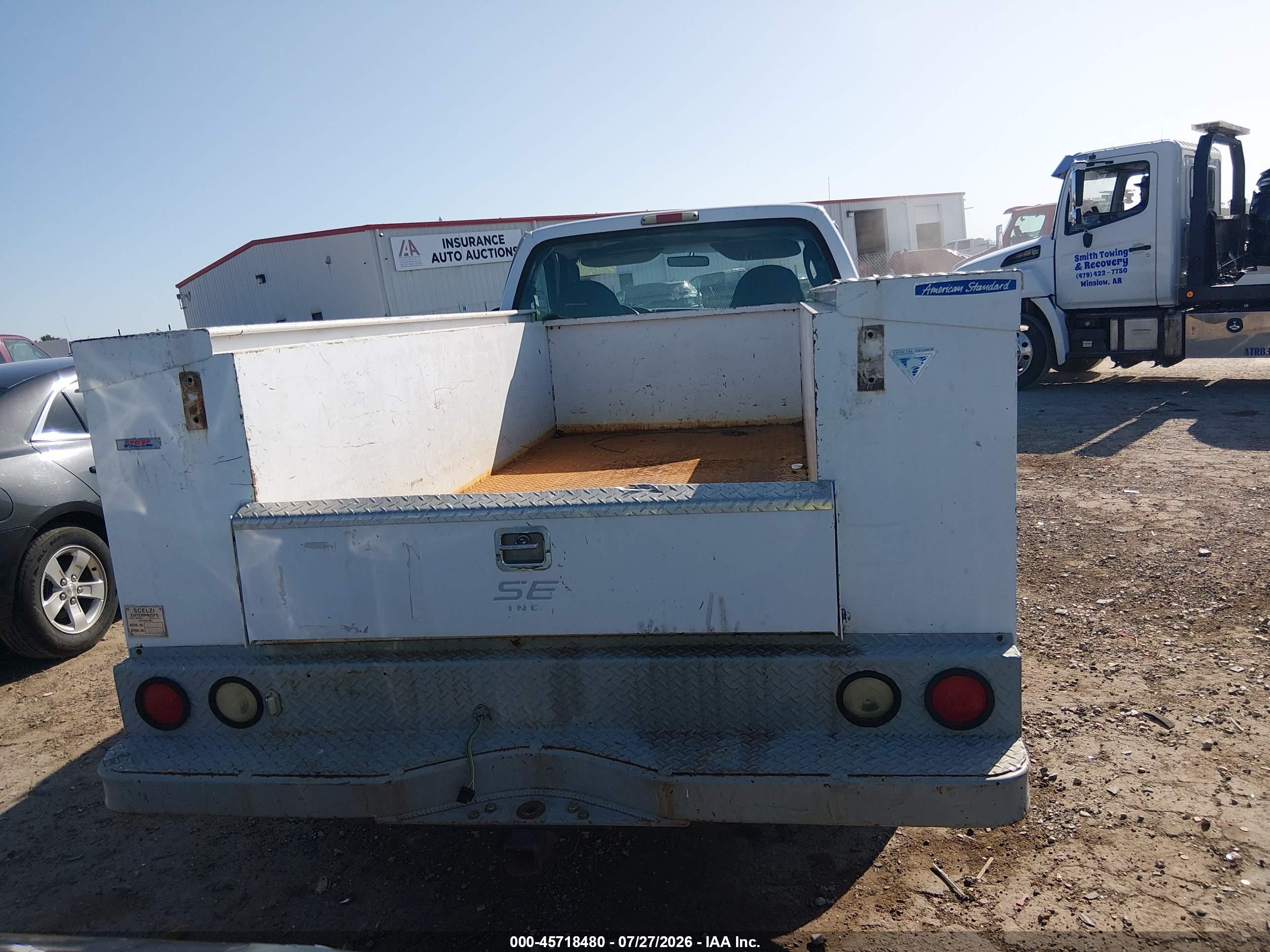 2005 Ford F-350 Xl/xlt White vin: 1FDSF34535EB32884