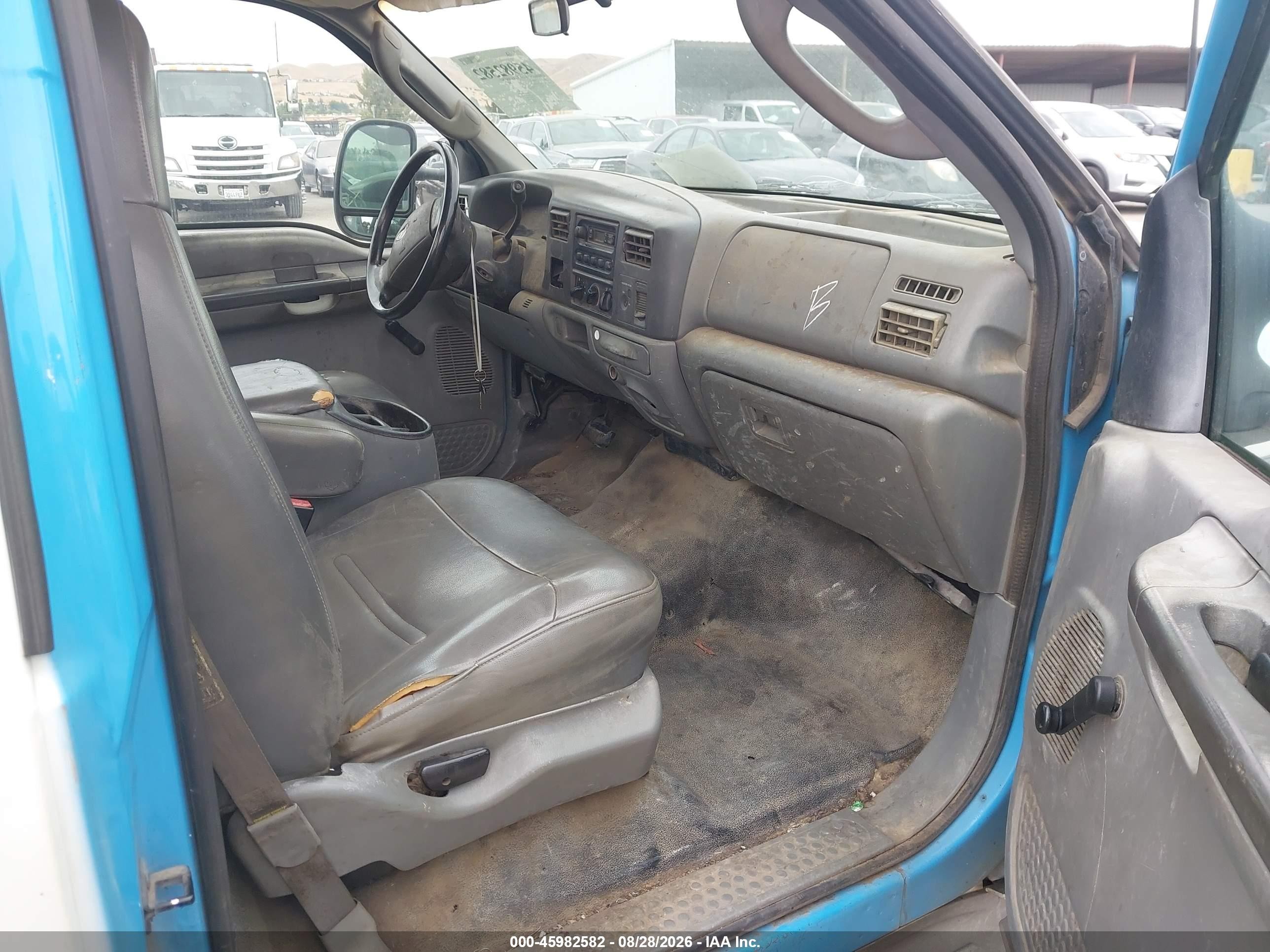 2003 Ford F-350 Xl/xlt White vin: 1FDSF34S33EC95599
