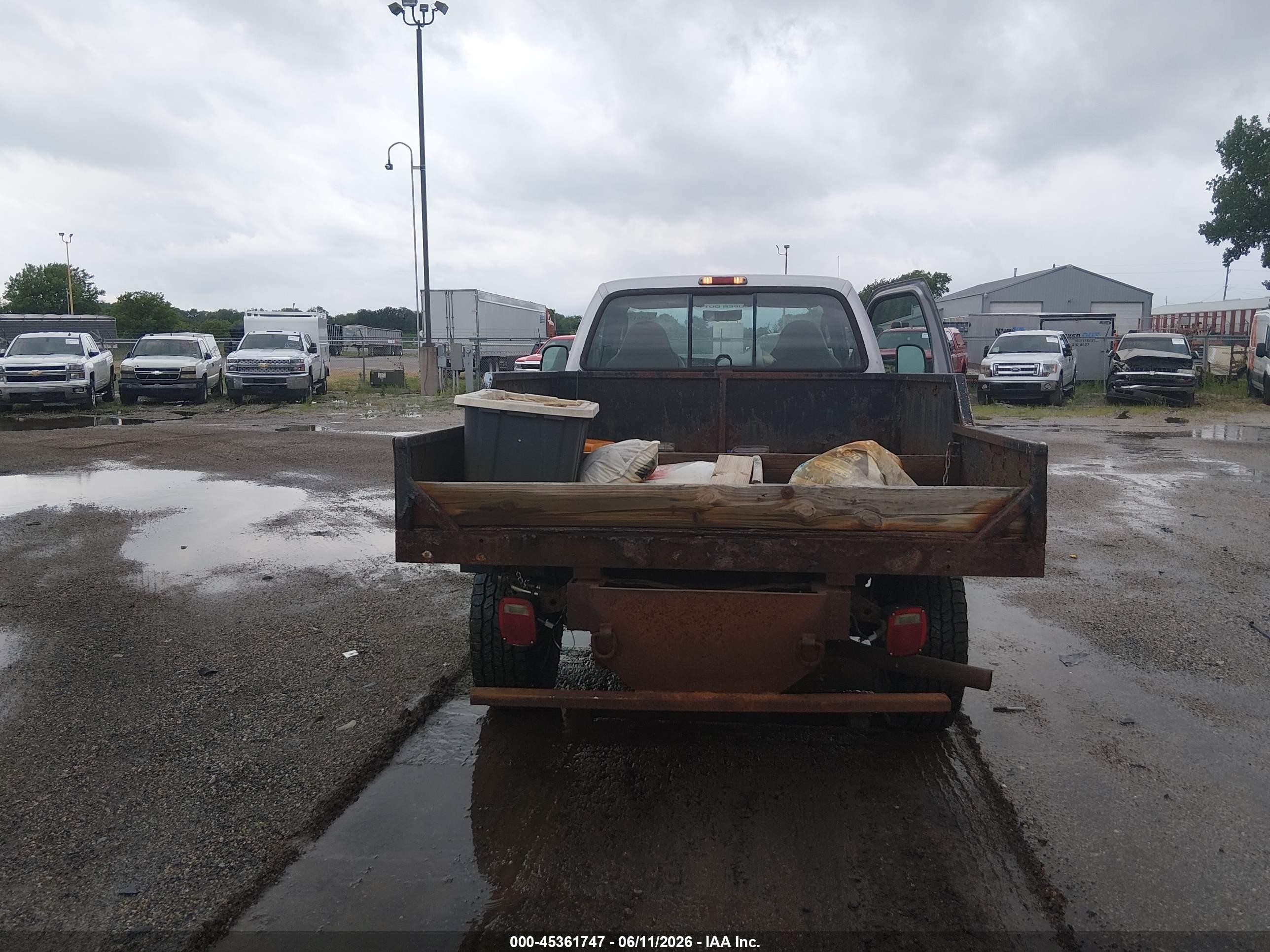 2006 Ford F-350 Chassis Xl/xlt Silver vin: 1FDSF35536EB48924